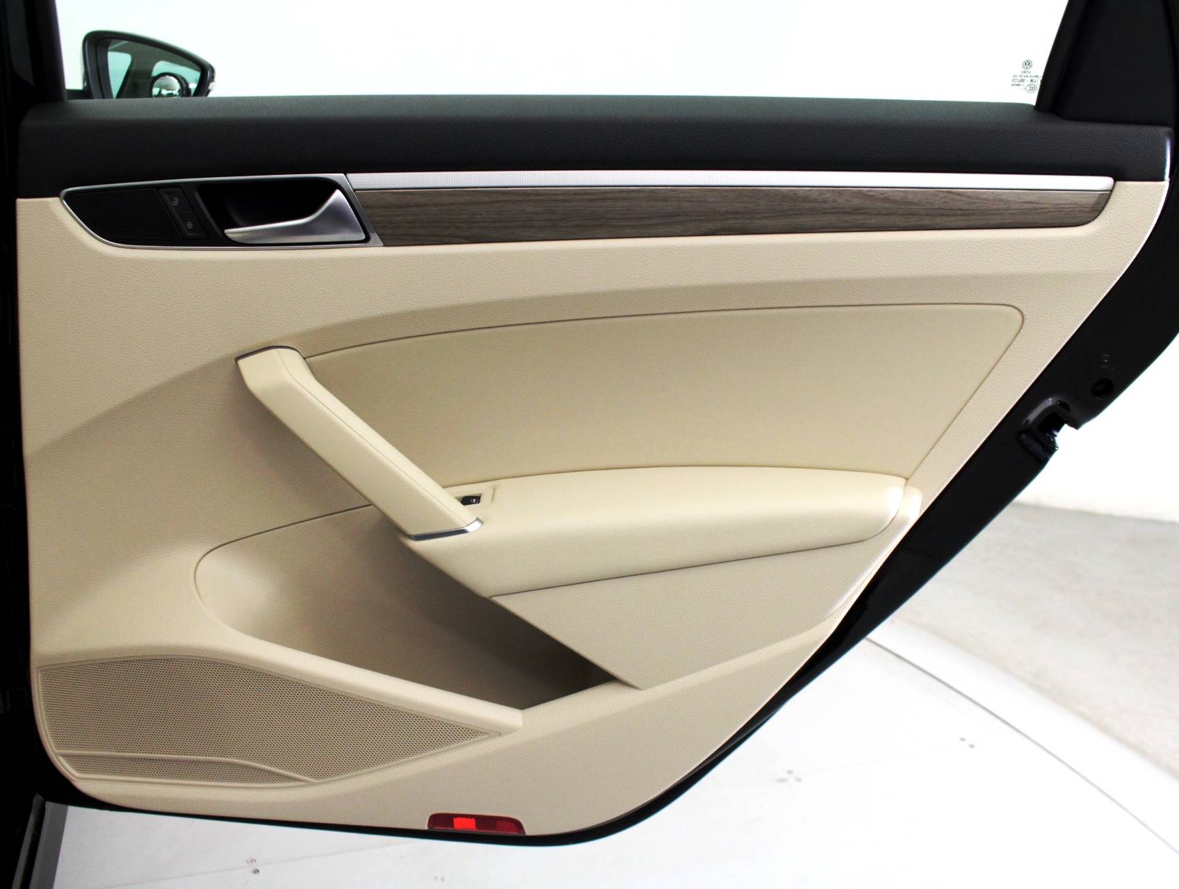 Florida Fine Cars - Used VOLKSWAGEN PASSAT 2016 HOLLYWOOD SE