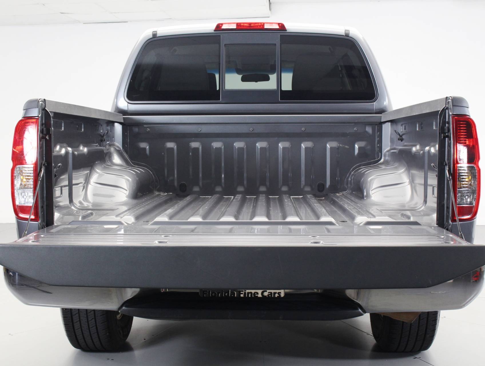 Florida Fine Cars - Used NISSAN FRONTIER 2018 WEST PALM Sv V6