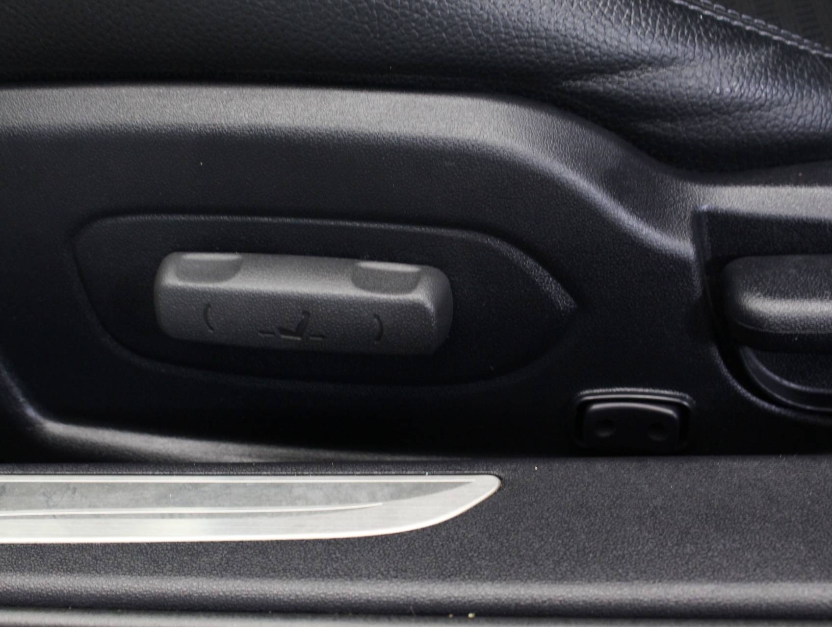 Florida Fine Cars - Used HYUNDAI GENESIS 2015 MIAMI 3.8 Ultimate