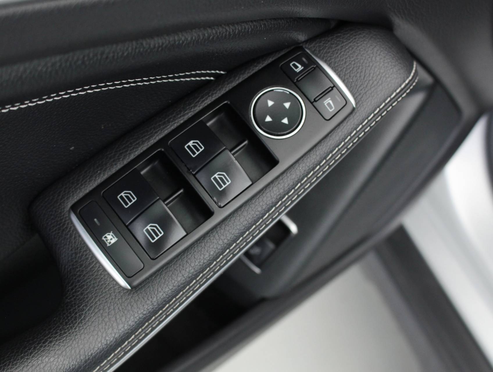 Florida Fine Cars - Used MERCEDES-BENZ GLA CLASS 2015 MIAMI GLA250 4MATIC