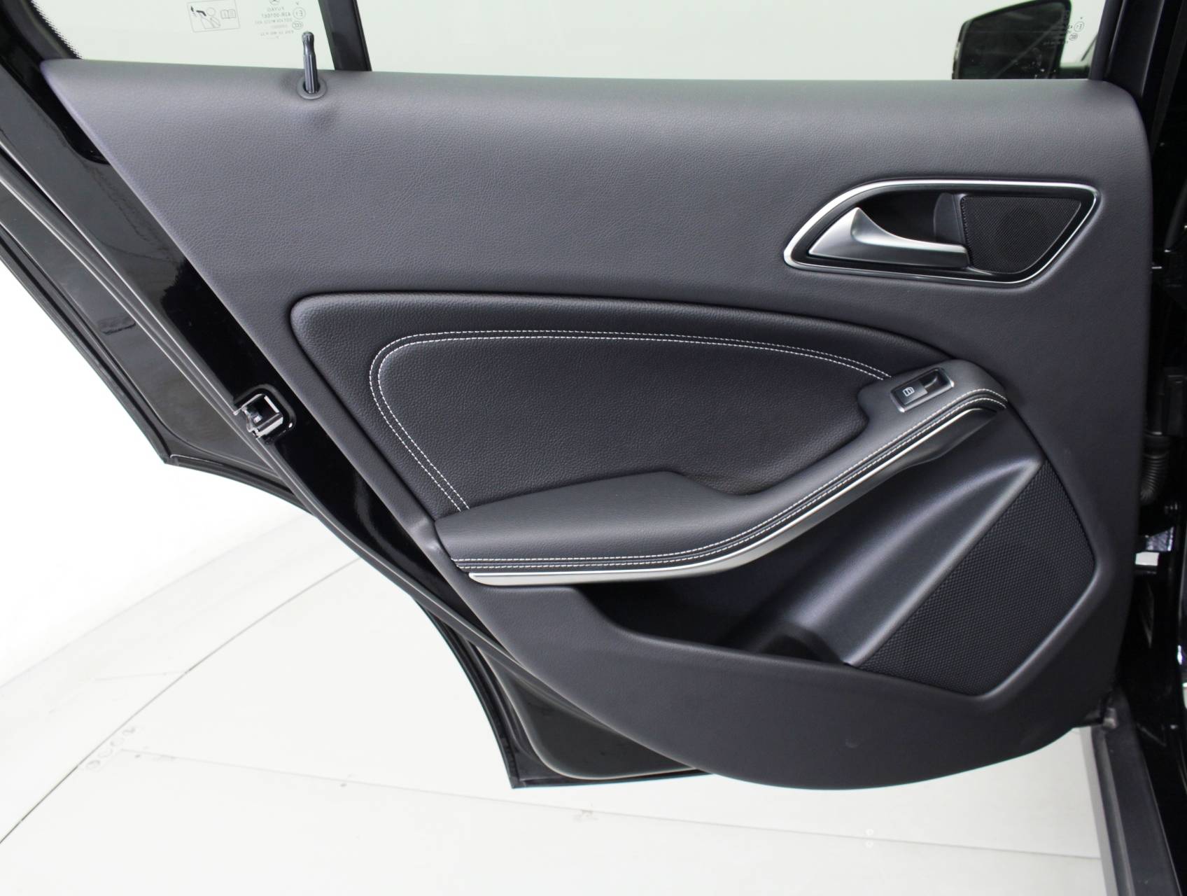 Florida Fine Cars - Used MERCEDES-BENZ GLA CLASS 2018 MIAMI GLA250