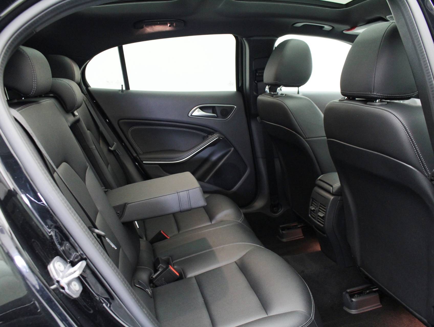 Florida Fine Cars - Used MERCEDES-BENZ GLA CLASS 2018 MIAMI GLA250