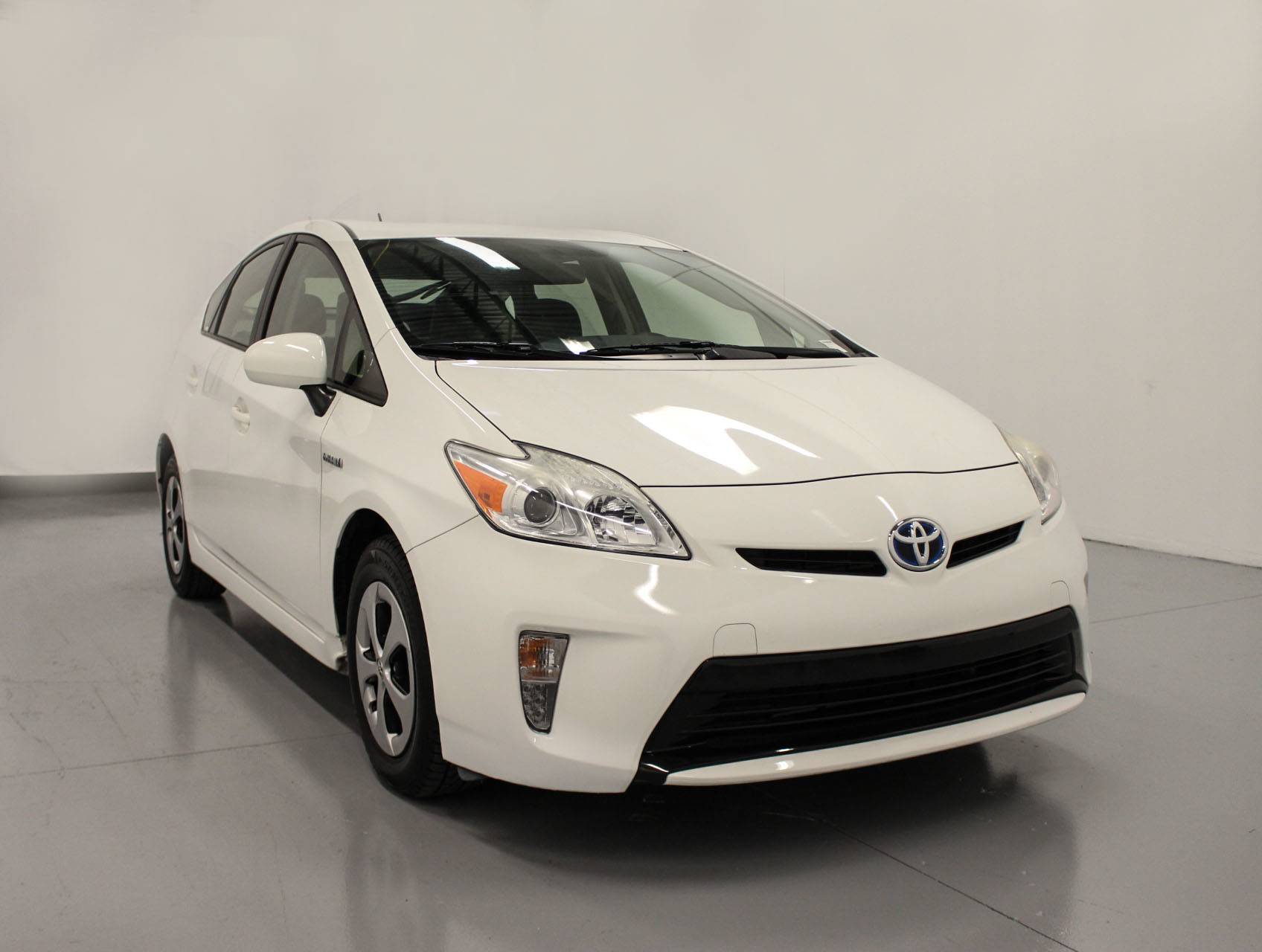 Used 2013 TOYOTA PRIUS 2 for sale in MARGATE | 97818
