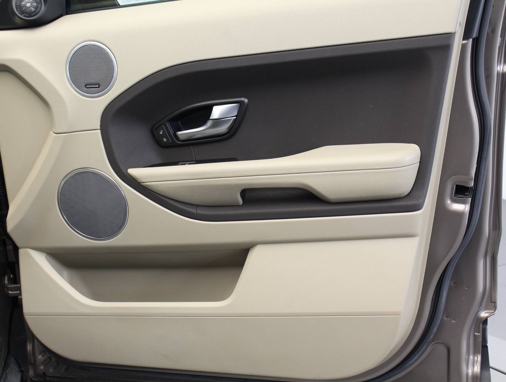 Florida Fine Cars - Used LAND ROVER RANGE ROVER EVOQUE 2015 MIAMI PURE PLUS