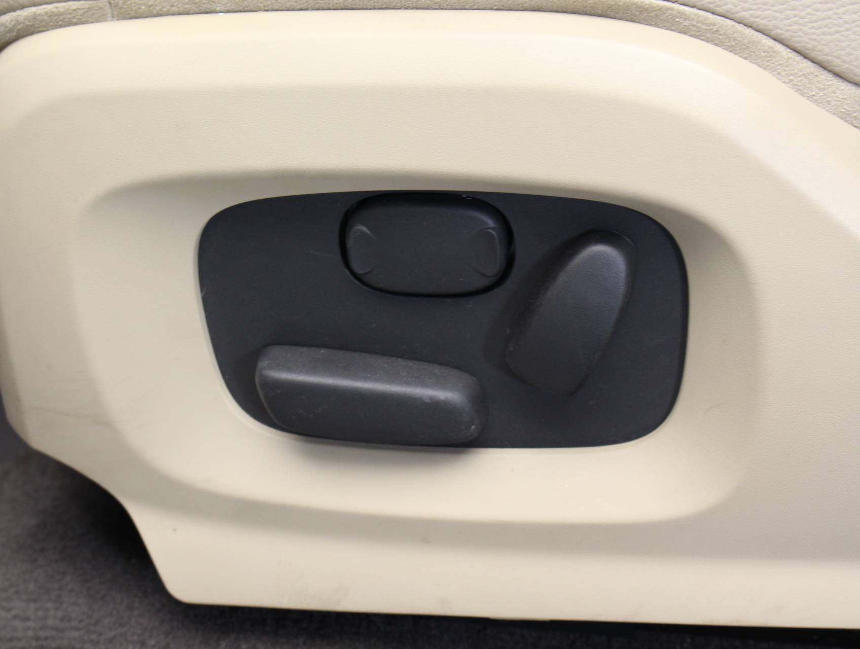 Florida Fine Cars - Used LAND ROVER RANGE ROVER EVOQUE 2015 MIAMI PURE PLUS