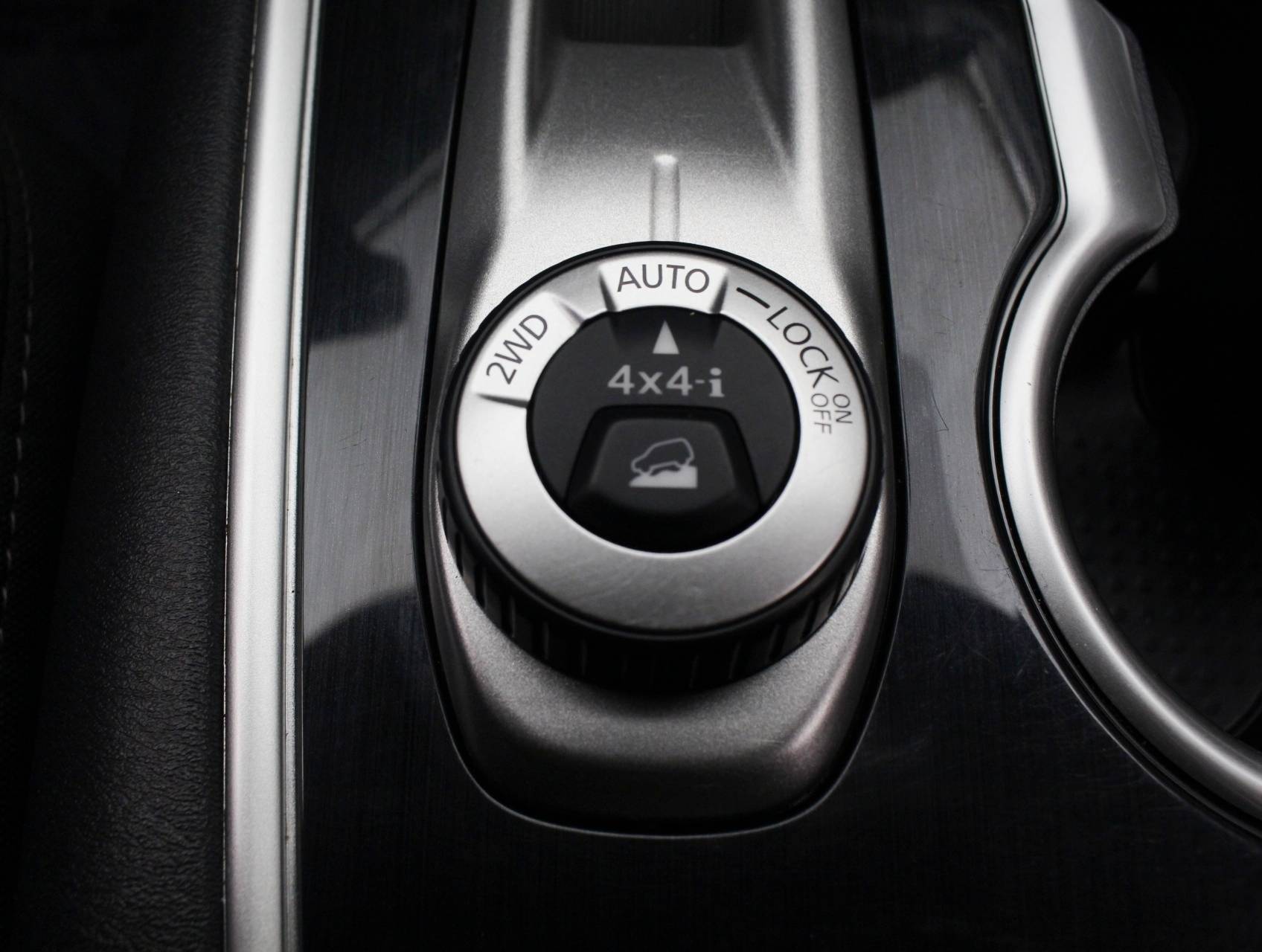 Florida Fine Cars - Used NISSAN PATHFINDER 2018 MIAMI Sv 4x4