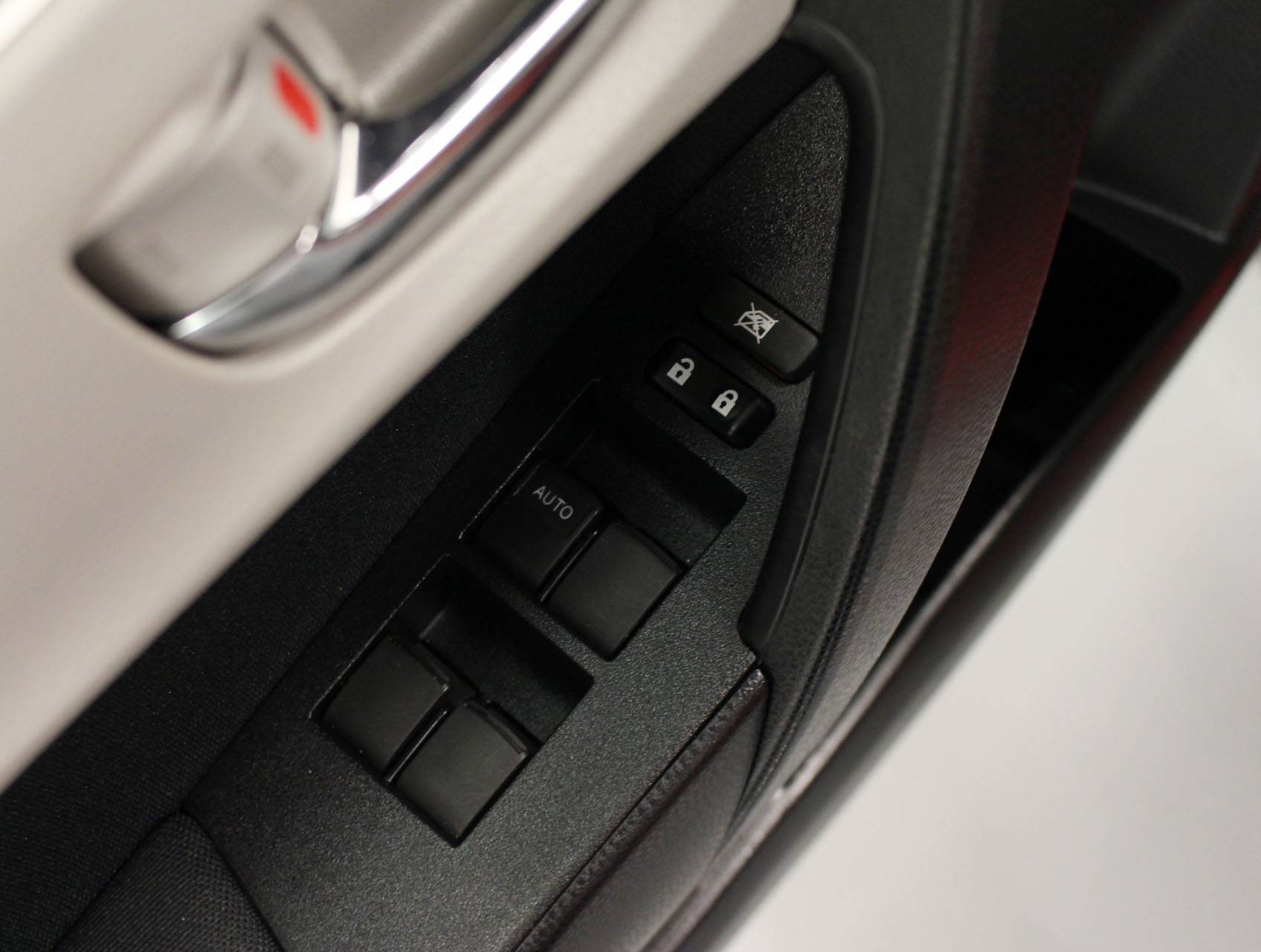 Florida Fine Cars - Used TOYOTA COROLLA 2018 MIAMI Le