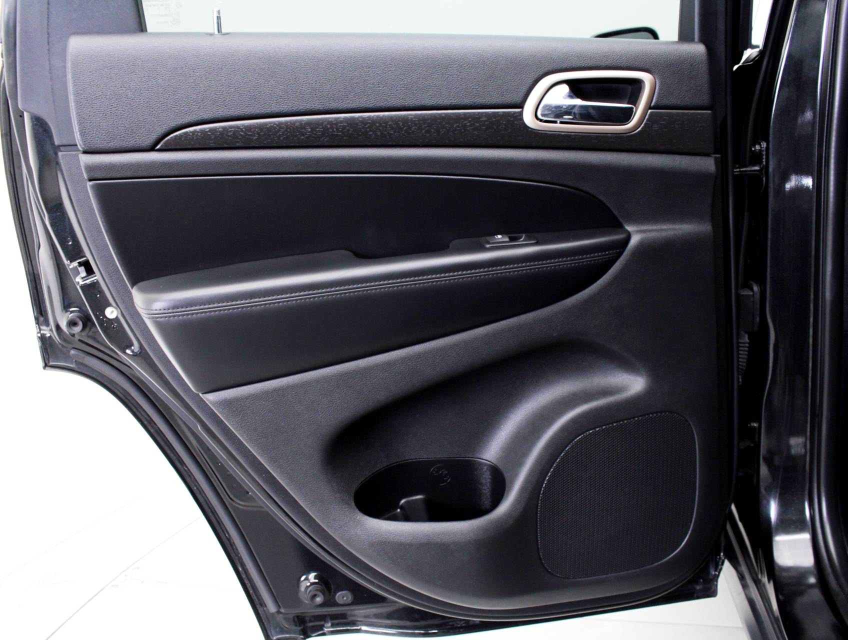 Florida Fine Cars - Used JEEP GRAND CHEROKEE 2016 MIAMI Laredo 4x4