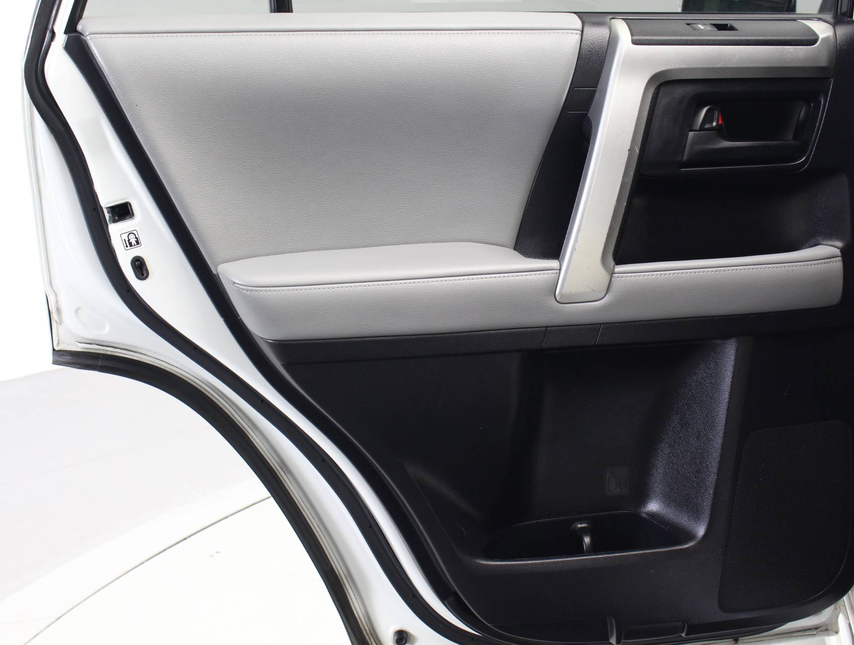 Florida Fine Cars - Used TOYOTA 4RUNNER 2013 MIAMI Sr5 4x4