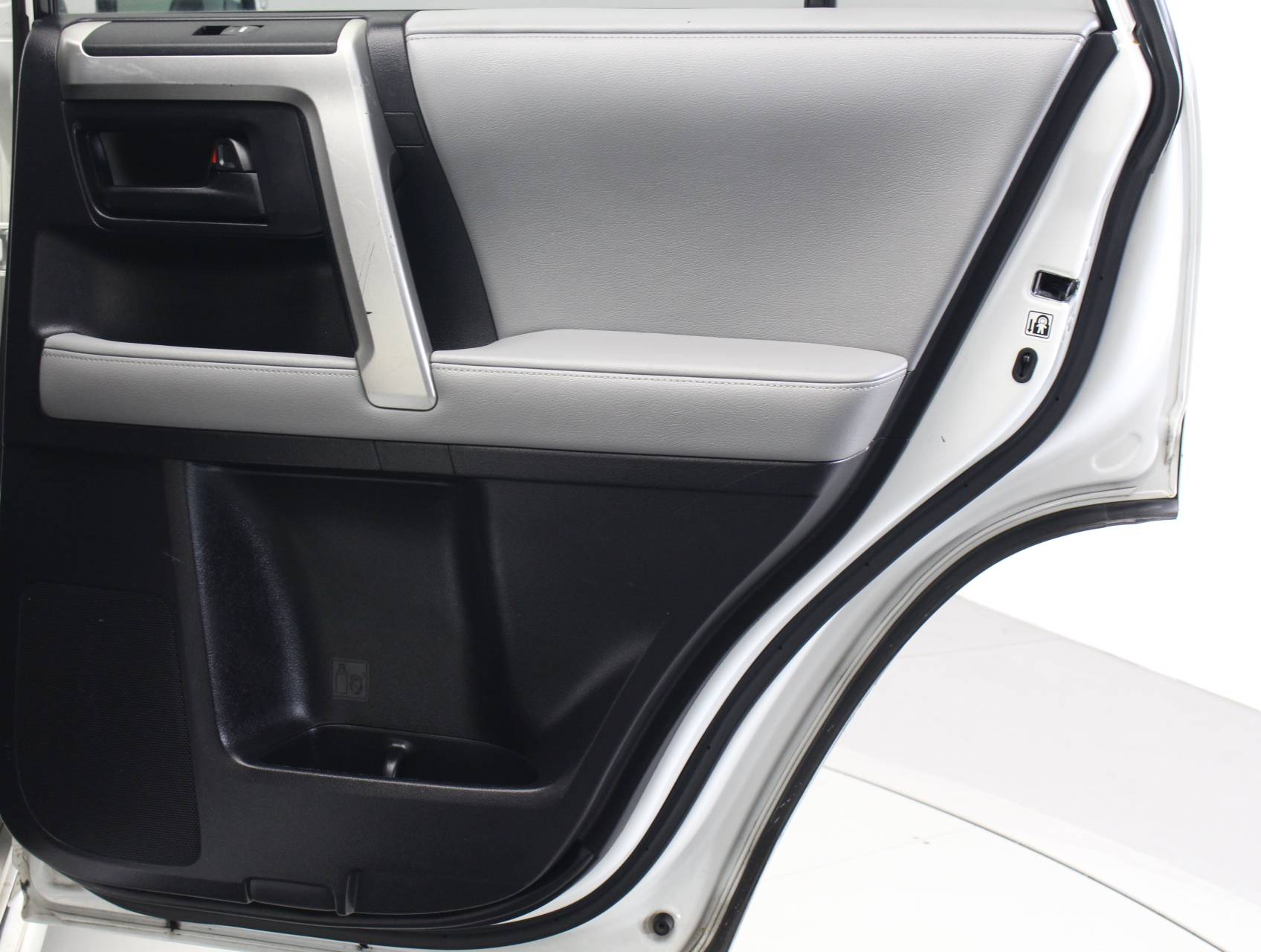 Florida Fine Cars - Used TOYOTA 4RUNNER 2013 MIAMI Sr5 4x4