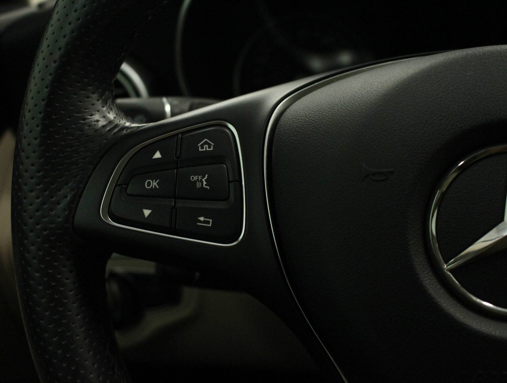 Florida Fine Cars - Used MERCEDES-BENZ C CLASS 2015 WEST PALM C300