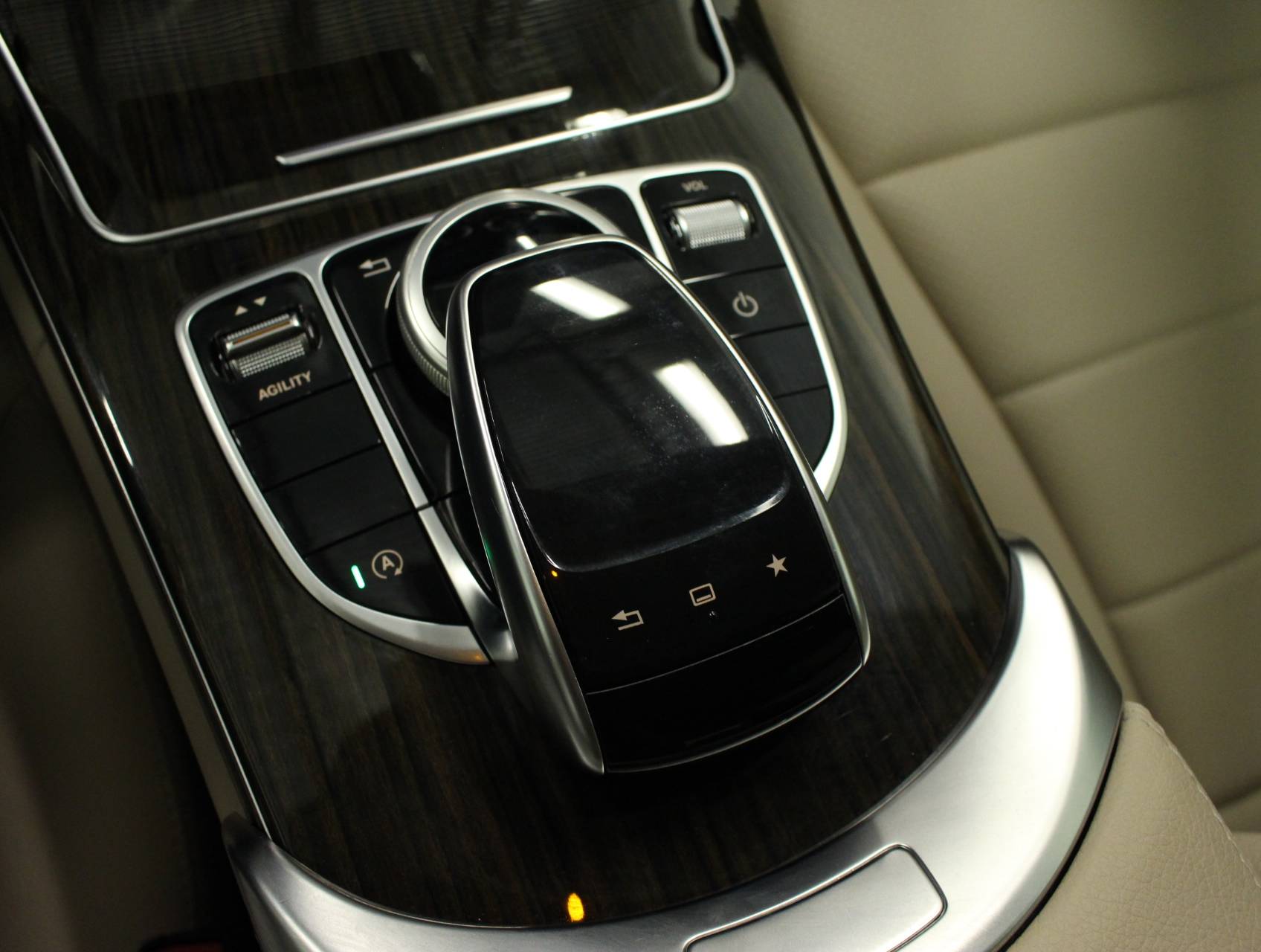 Florida Fine Cars - Used MERCEDES-BENZ C CLASS 2015 WEST PALM C300