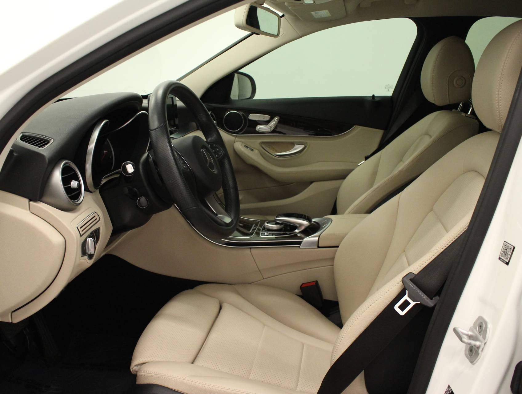 Florida Fine Cars - Used MERCEDES-BENZ C CLASS 2015 WEST PALM C300