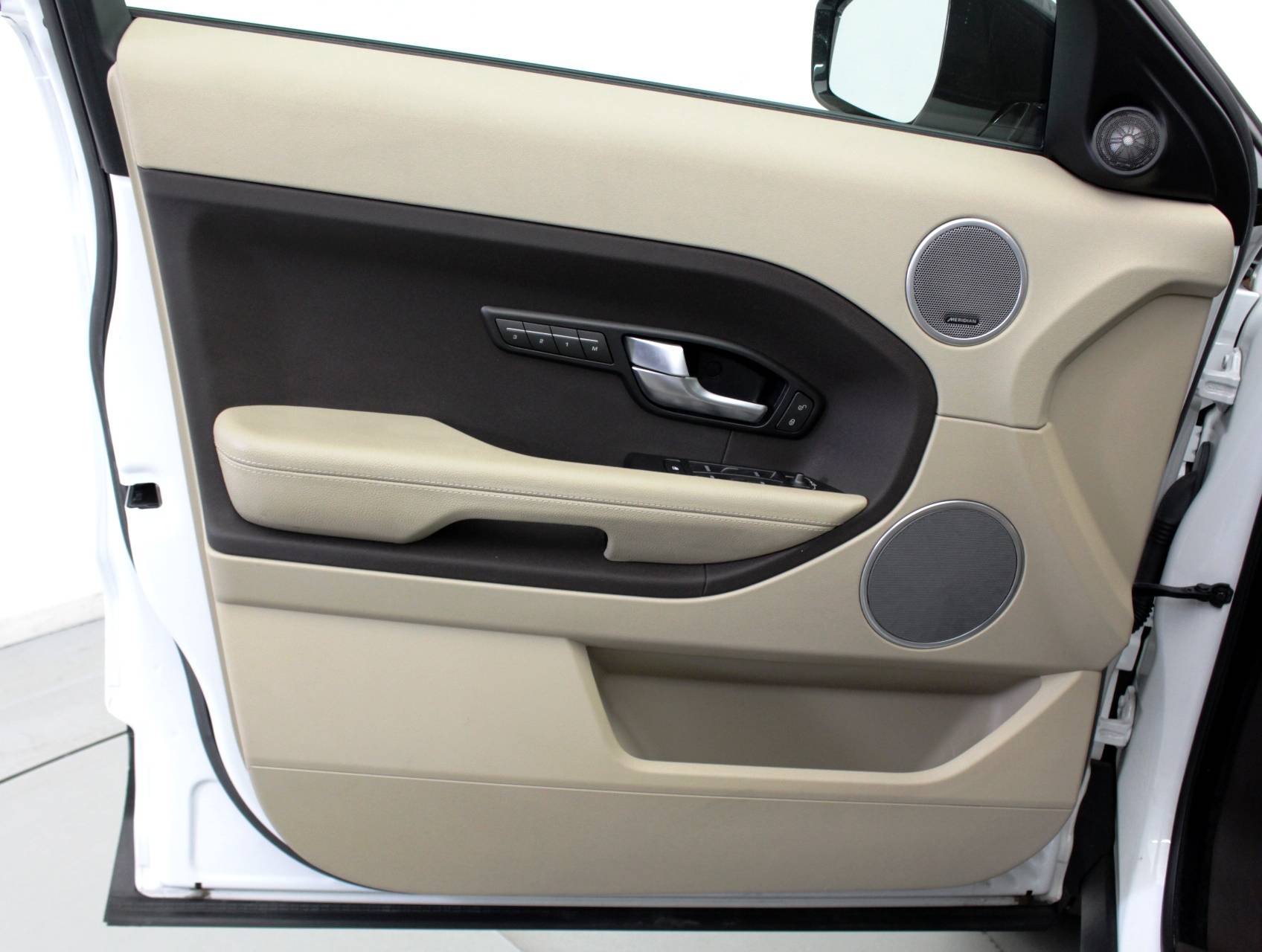 Florida Fine Cars - Used LAND ROVER RANGE ROVER EVOQUE 2015 MIAMI PURE PLUS