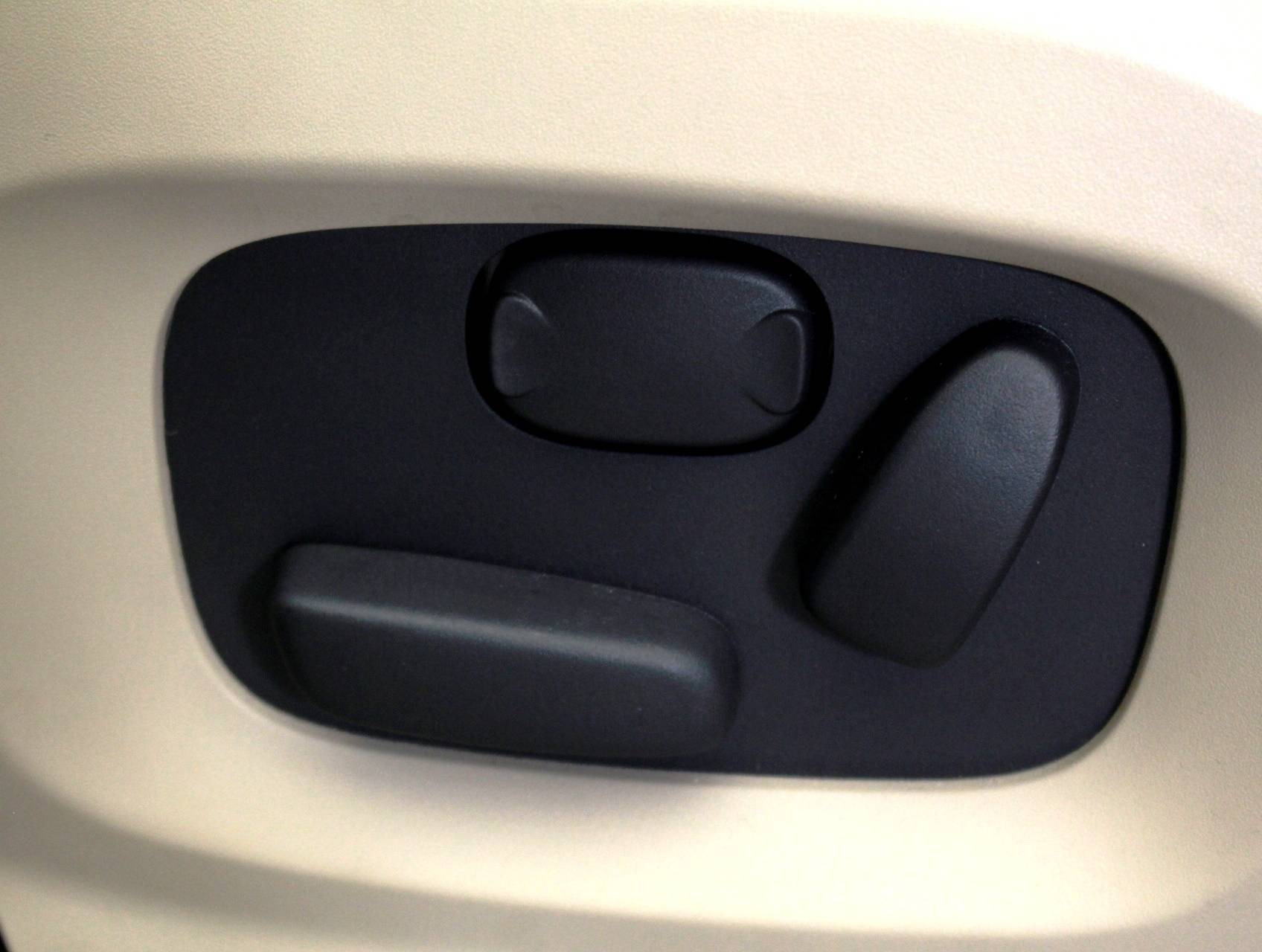 Florida Fine Cars - Used LAND ROVER RANGE ROVER EVOQUE 2015 MIAMI PURE PLUS