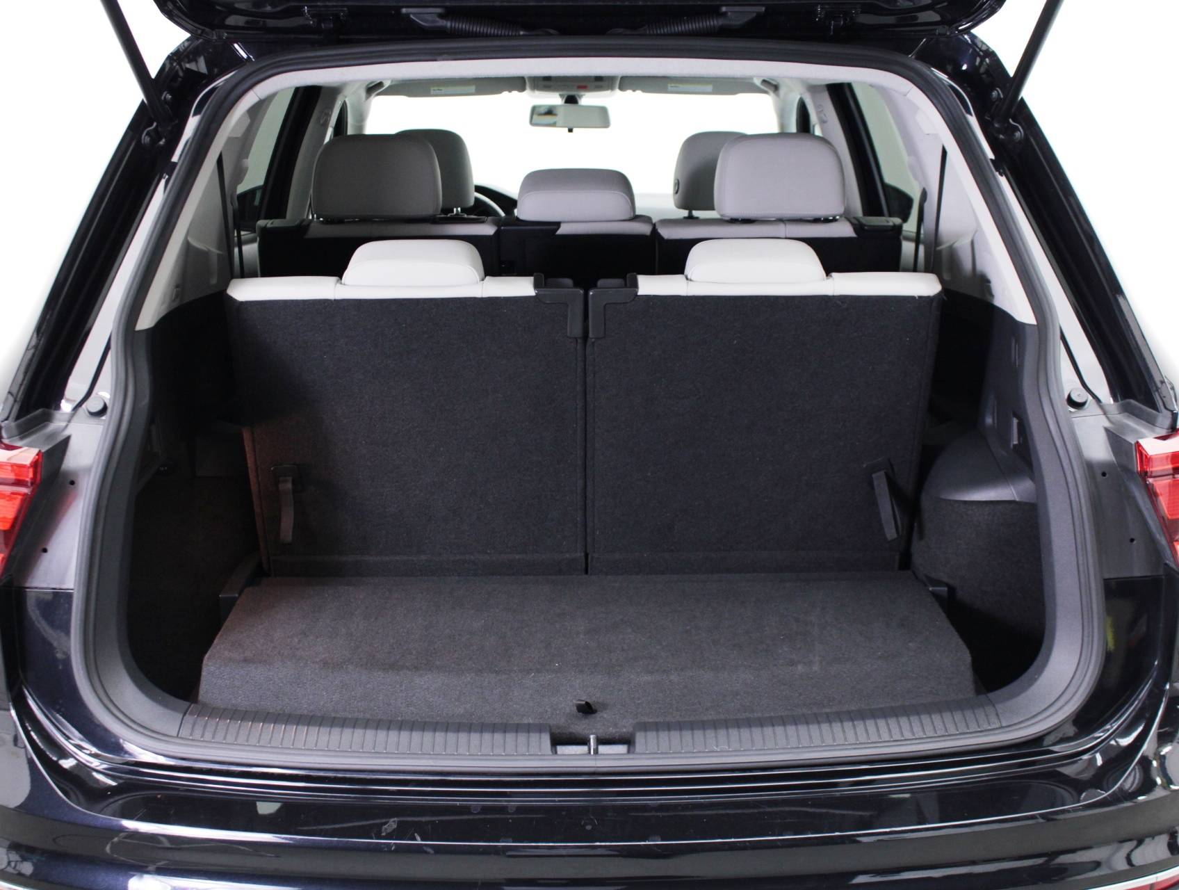 Florida Fine Cars - Used VOLKSWAGEN TIGUAN 2018 MIAMI 2.0t Se
