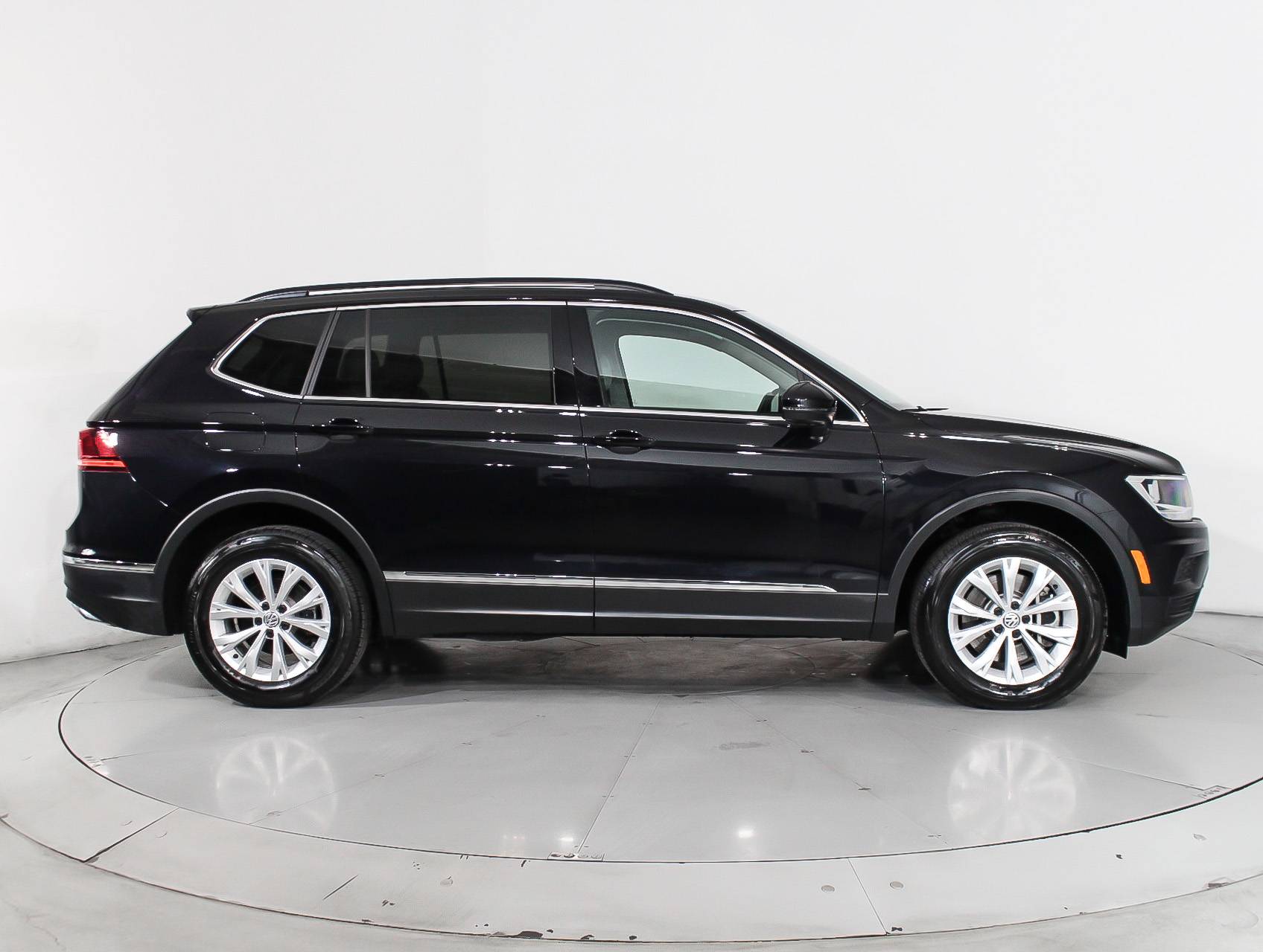 Florida Fine Cars - Used VOLKSWAGEN TIGUAN 2018 MIAMI 2.0t Se