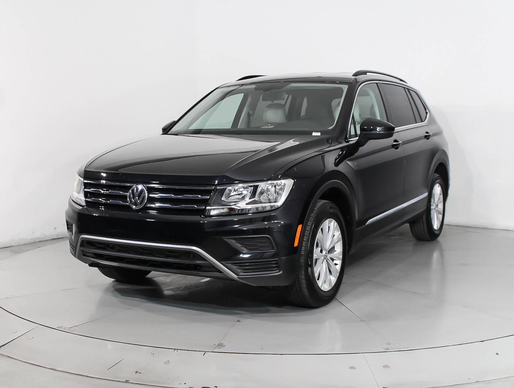 Florida Fine Cars - Used VOLKSWAGEN TIGUAN 2018 MIAMI 2.0t Se