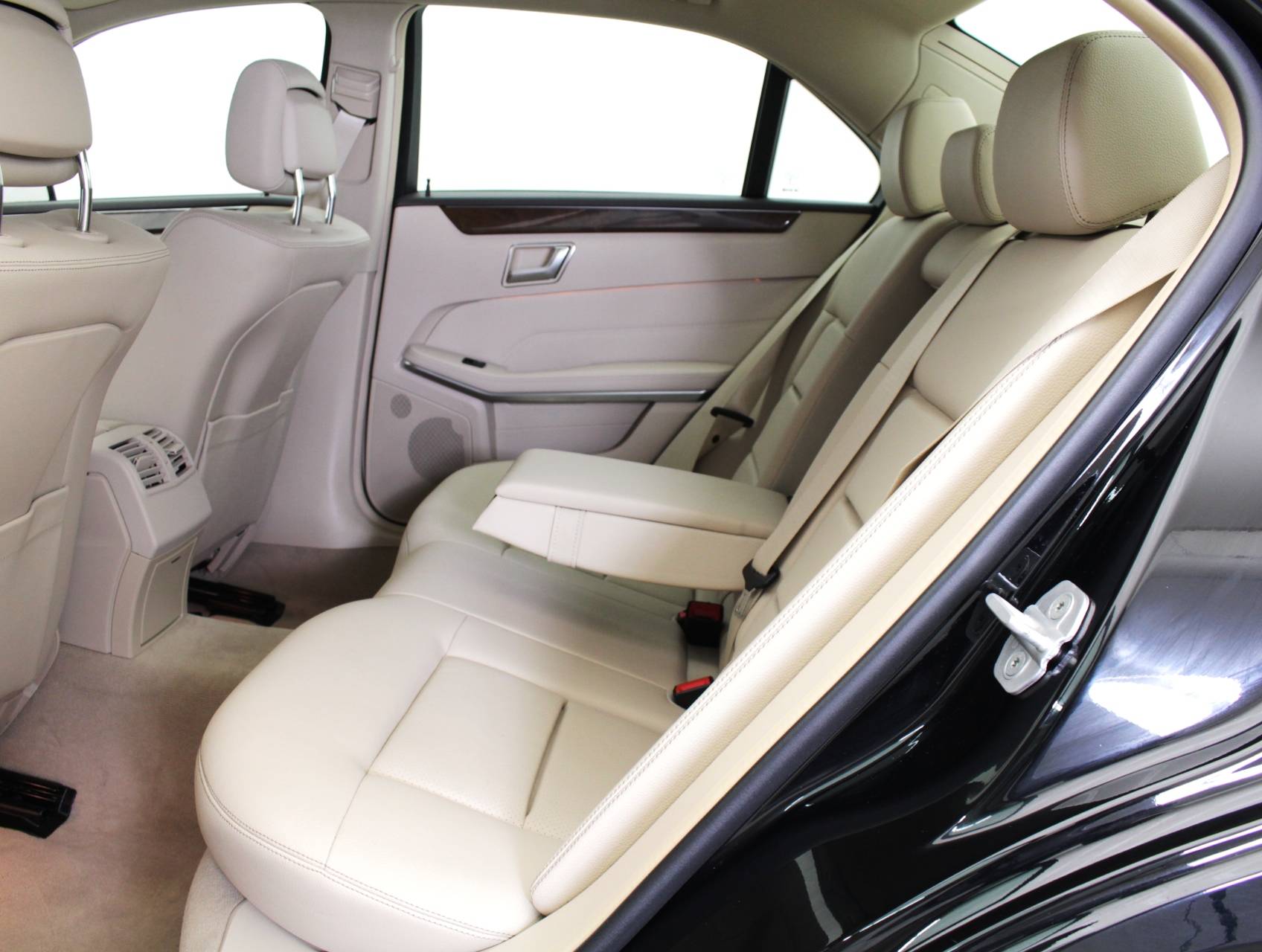 Florida Fine Cars - Used MERCEDES-BENZ E CLASS 2015 MIAMI E350 4MATIC