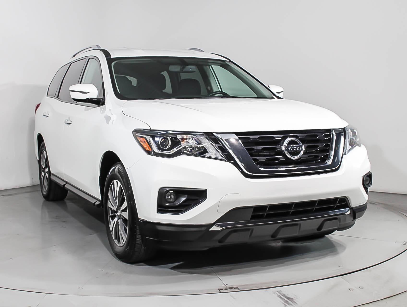 Florida Fine Cars - Used NISSAN PATHFINDER 2017 HOLLYWOOD Sv