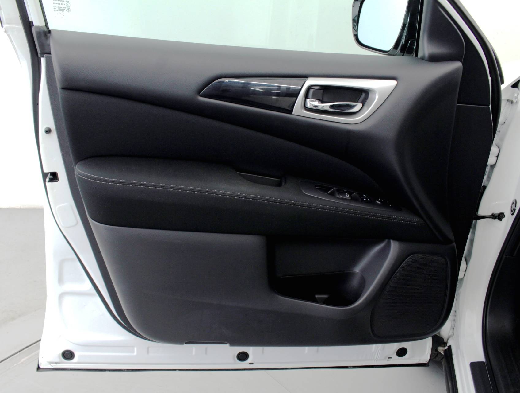 Florida Fine Cars - Used NISSAN PATHFINDER 2017 HOLLYWOOD Sv