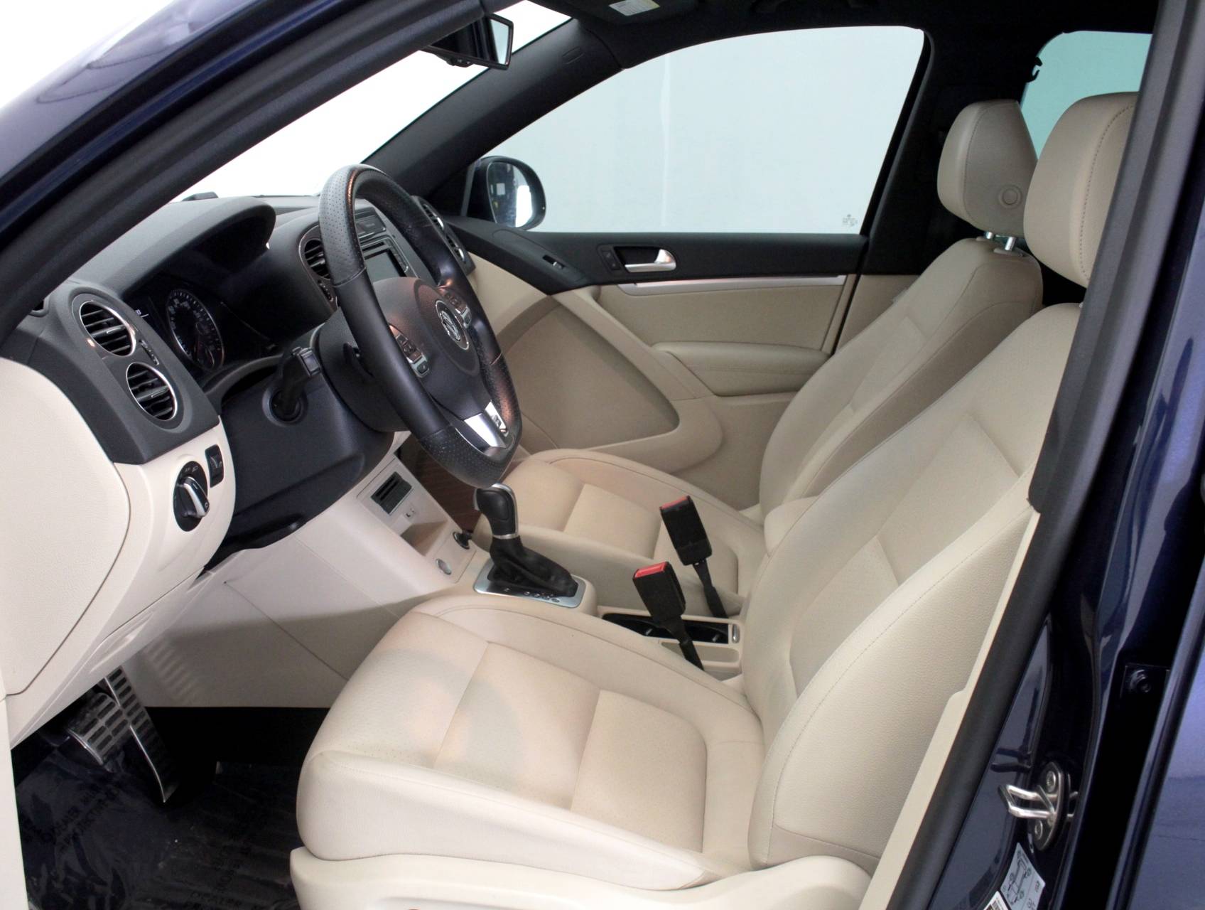 Florida Fine Cars - Used VOLKSWAGEN TIGUAN 2016 HOLLYWOOD R-Line