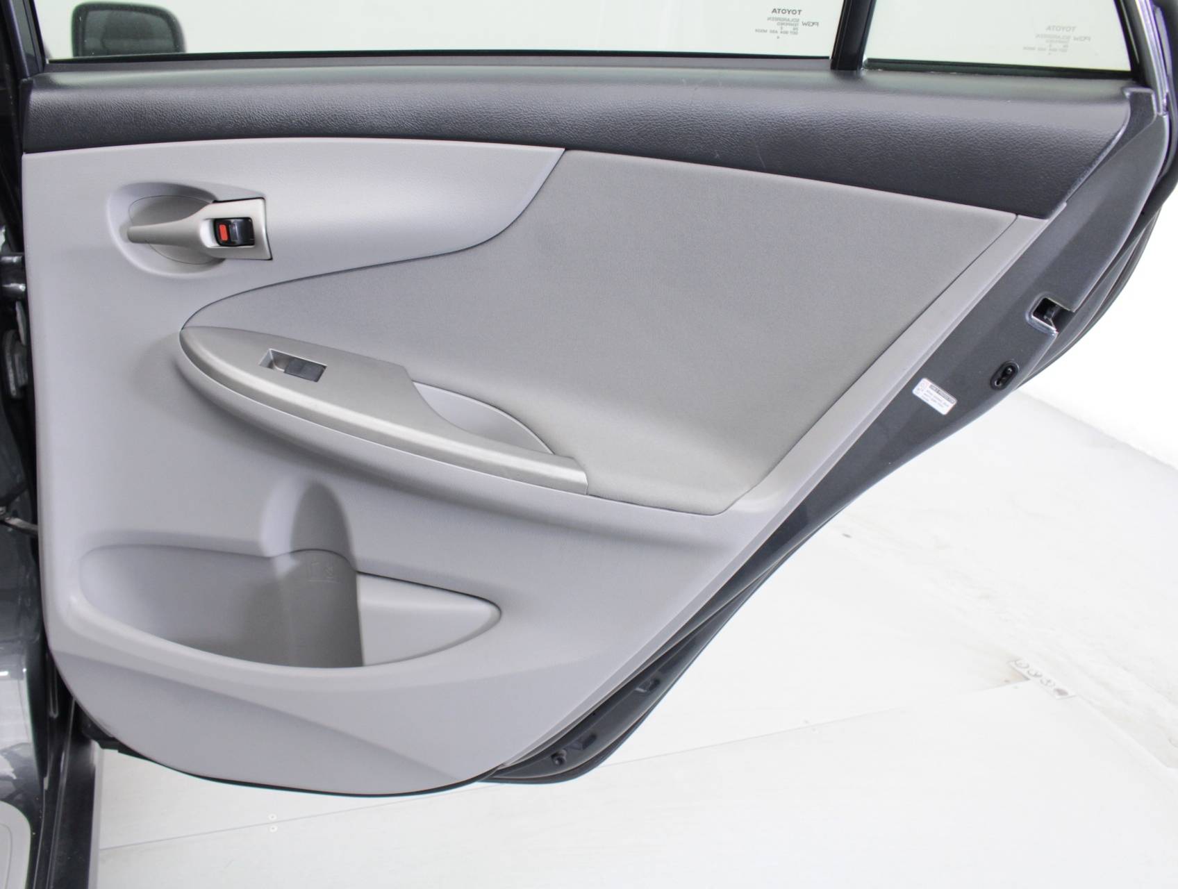 Florida Fine Cars - Used TOYOTA COROLLA 2012 HOLLYWOOD Le