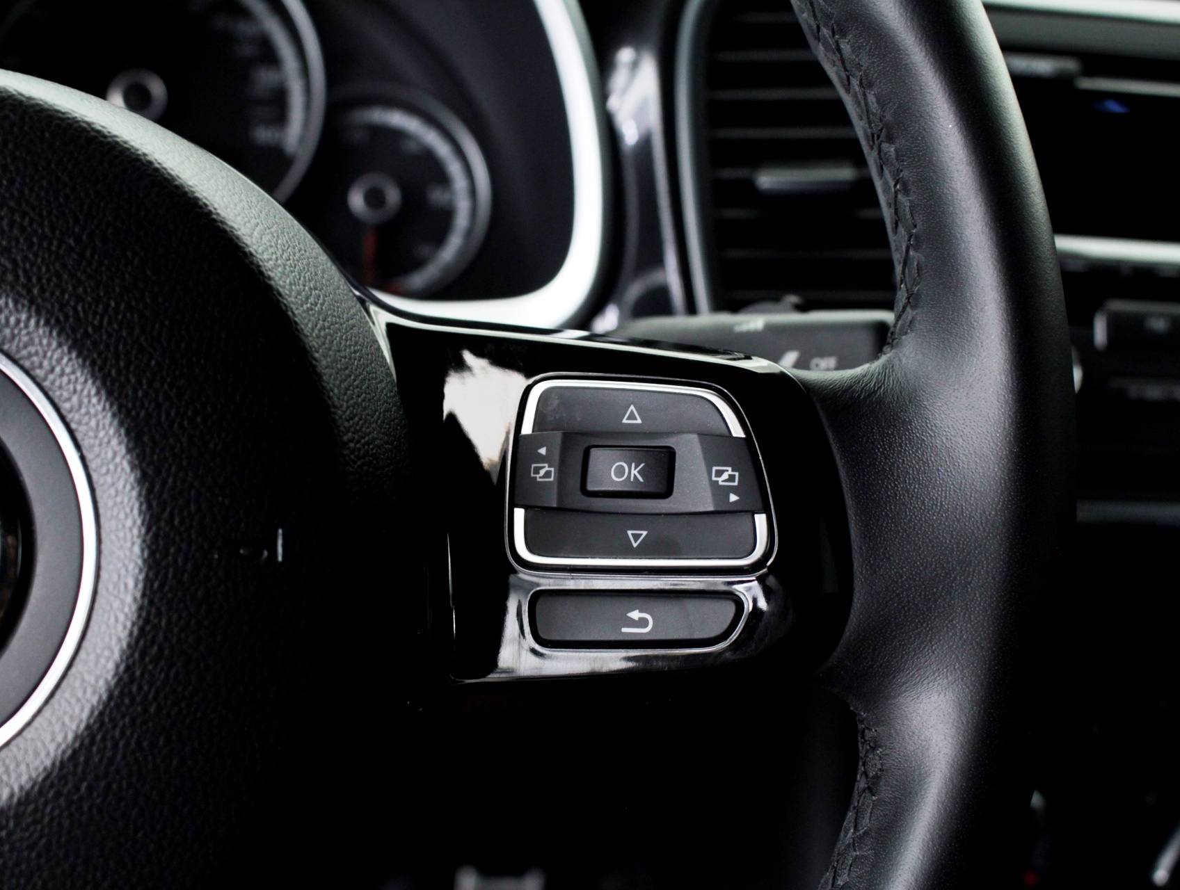 Florida Fine Cars - Used VOLKSWAGEN BEETLE 2015 WEST PALM R-LINE