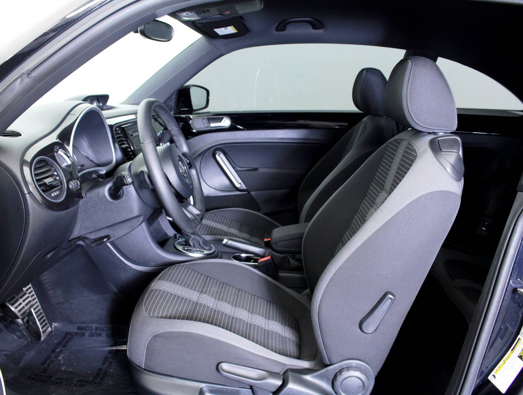 Florida Fine Cars - Used VOLKSWAGEN BEETLE 2015 WEST PALM R-LINE