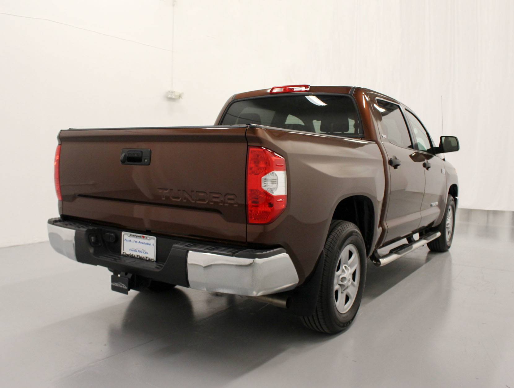 Florida Fine Cars - Used TOYOTA TUNDRA 2017 MIAMI Sr5 Crewmax