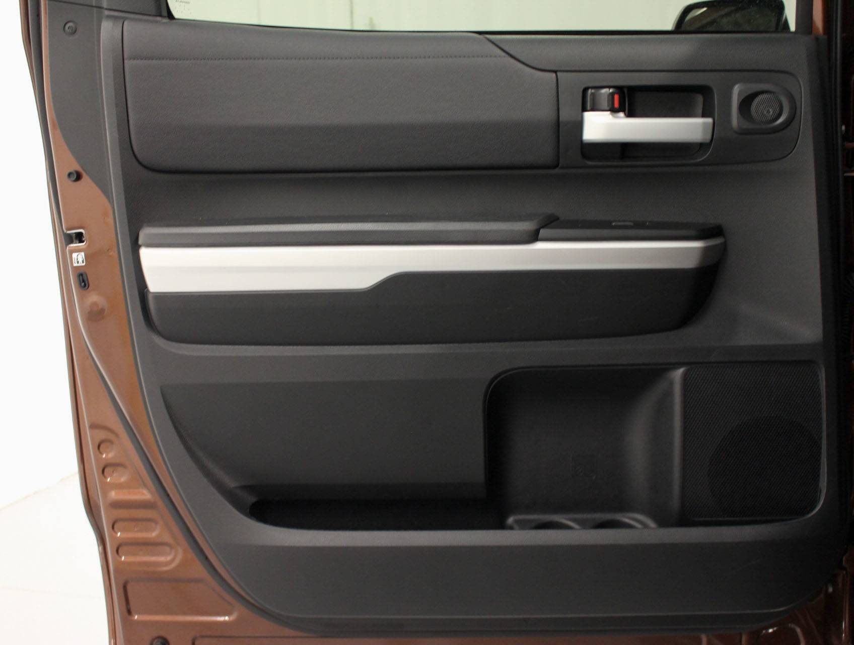 Florida Fine Cars - Used TOYOTA TUNDRA 2017 MIAMI Sr5 Crewmax