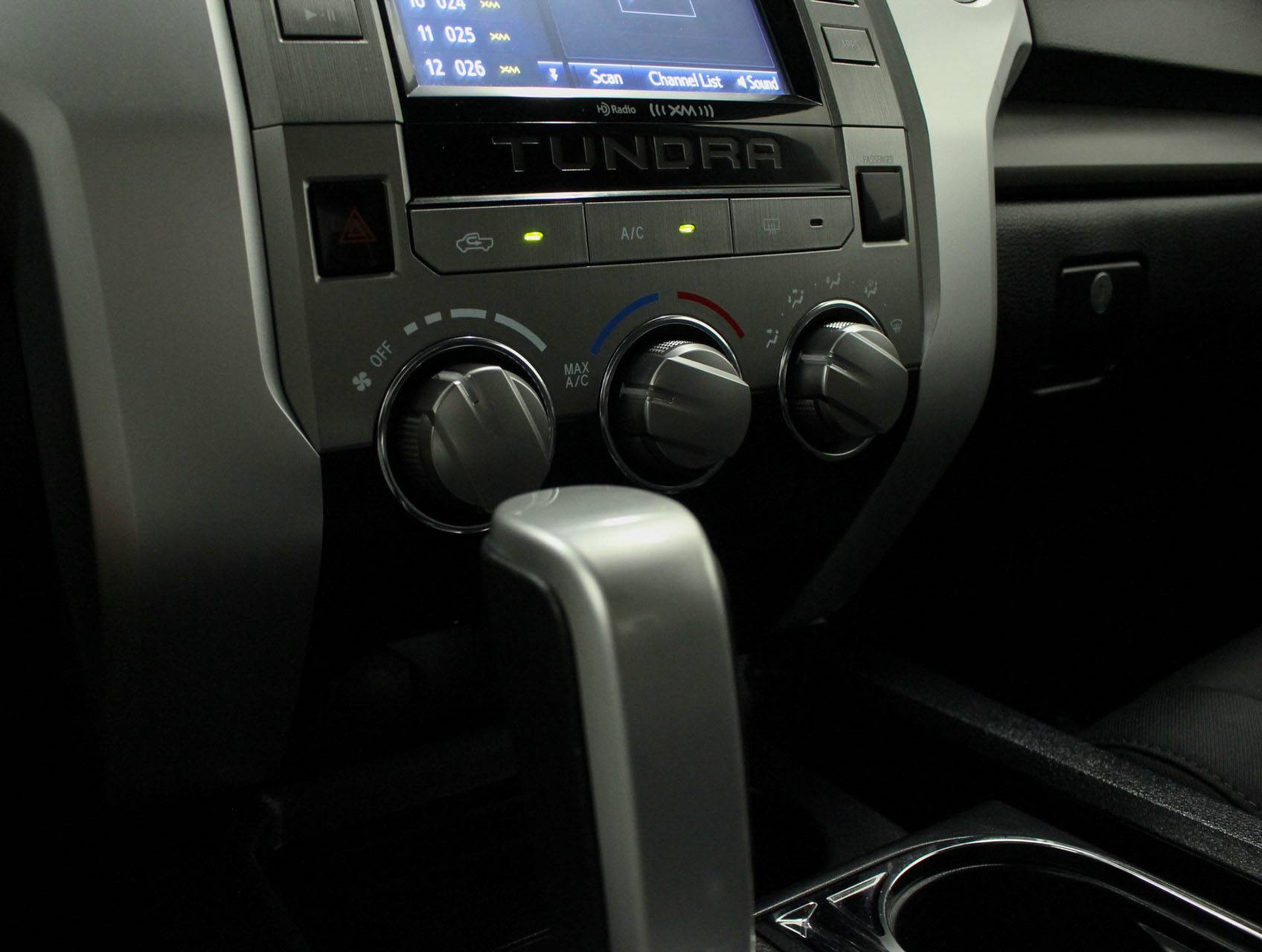 Florida Fine Cars - Used TOYOTA TUNDRA 2017 MIAMI Sr5 Crewmax