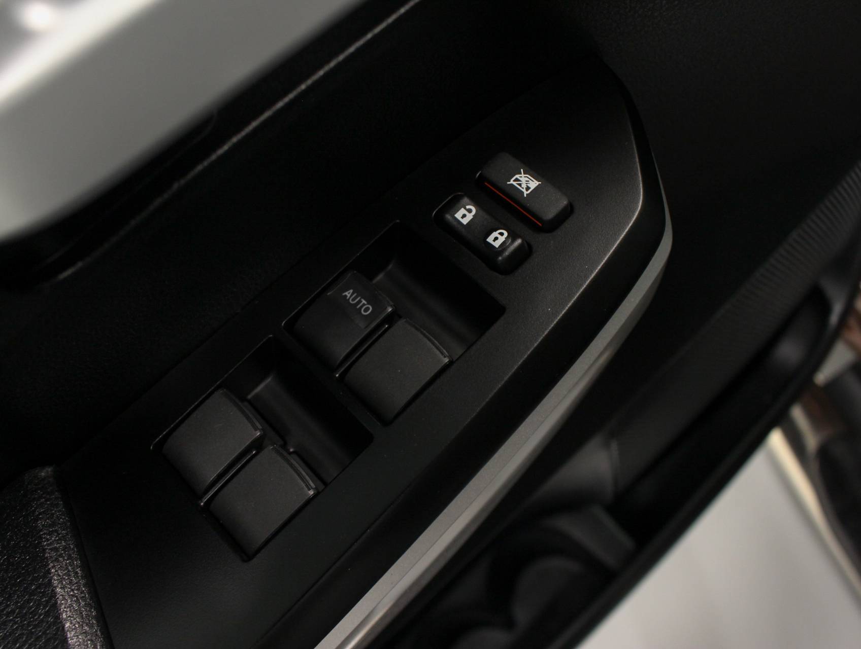 Florida Fine Cars - Used TOYOTA TUNDRA 2017 MIAMI Sr5 Crewmax