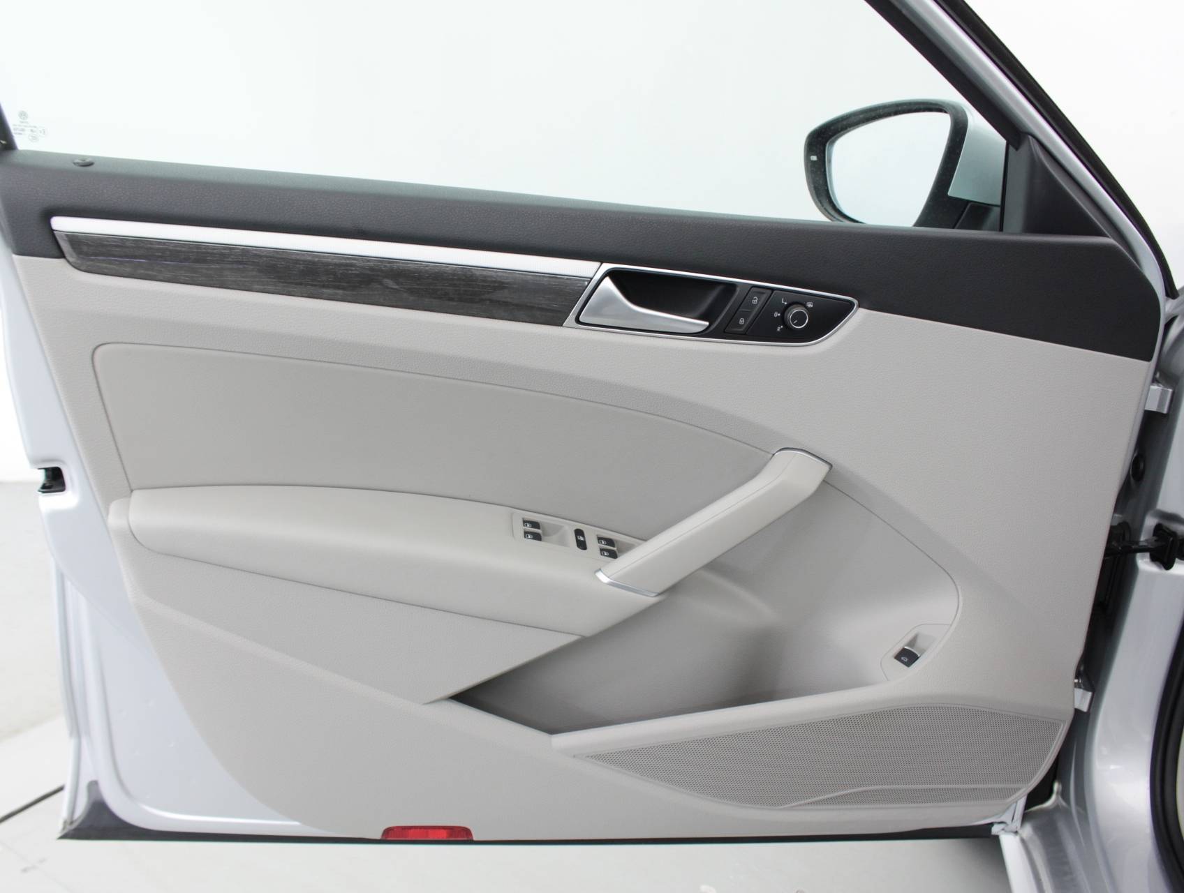 Florida Fine Cars - Used VOLKSWAGEN PASSAT 2016 MIAMI SE