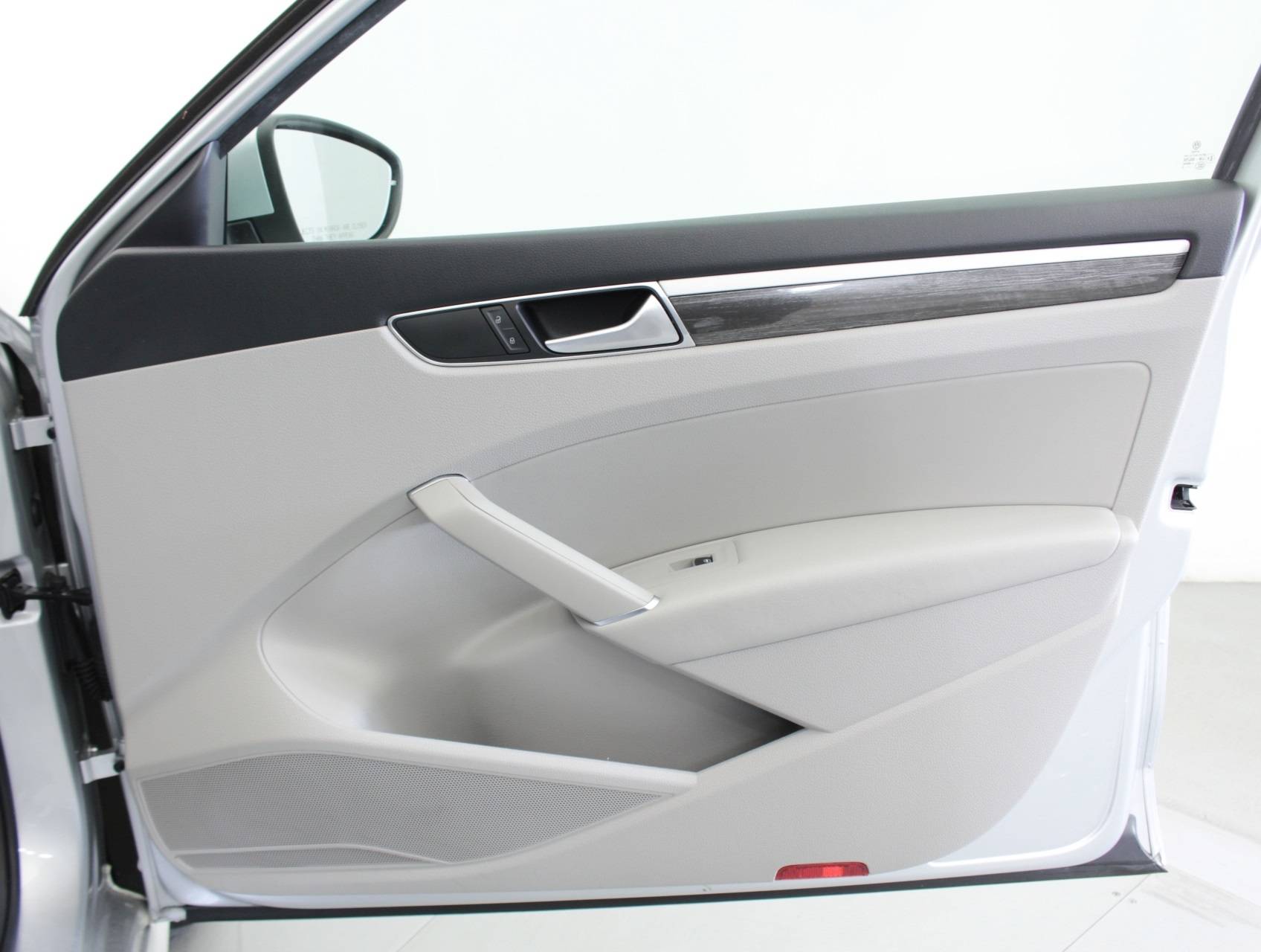 Florida Fine Cars - Used VOLKSWAGEN PASSAT 2016 MIAMI SE