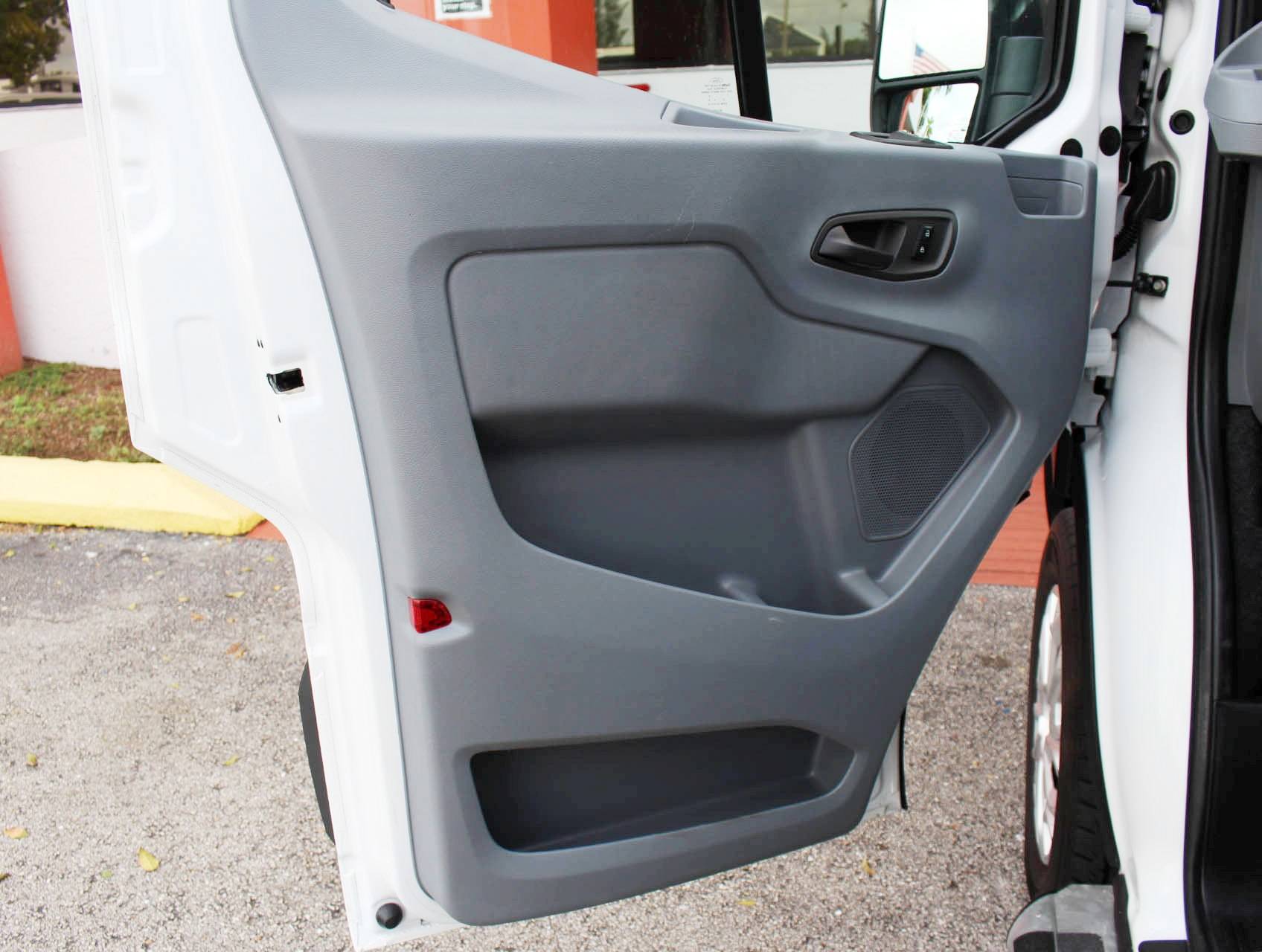 Florida Fine Cars - Used FORD TRANSIT WAGON 2017 MIAMI Xlt