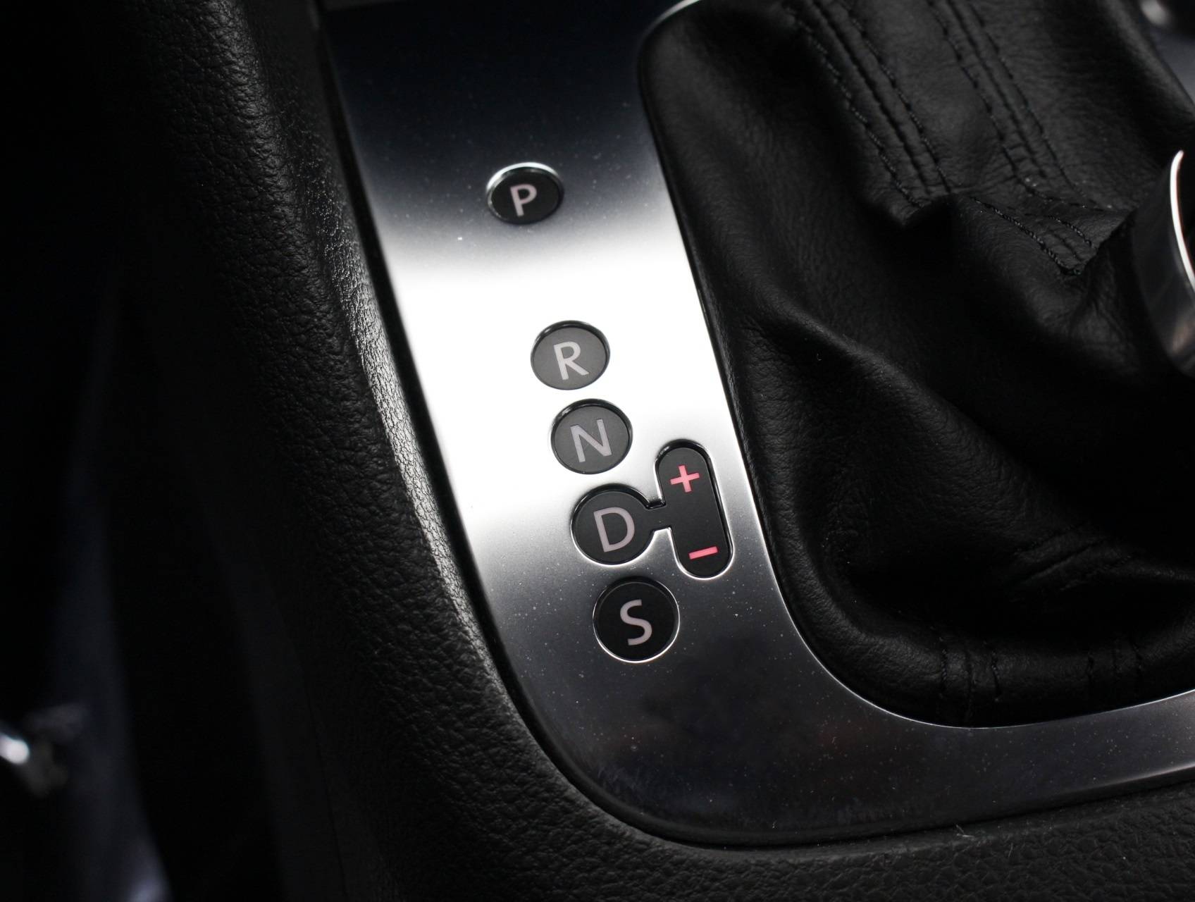 Florida Fine Cars - Used VOLKSWAGEN JETTA 2010 WEST PALM SPORTWAGEN SE