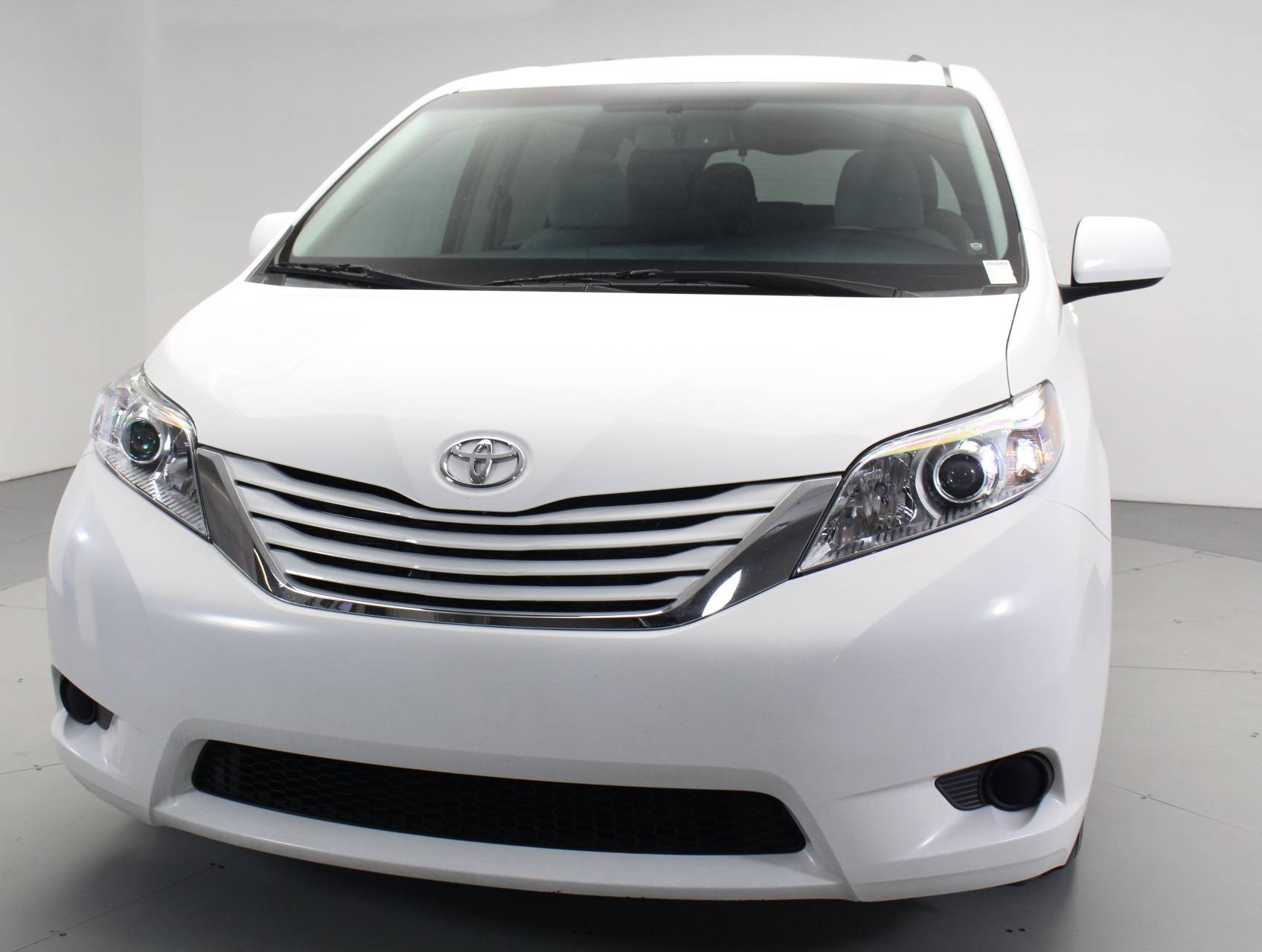 Florida Fine Cars - Used TOYOTA SIENNA 2015 WEST PALM Le