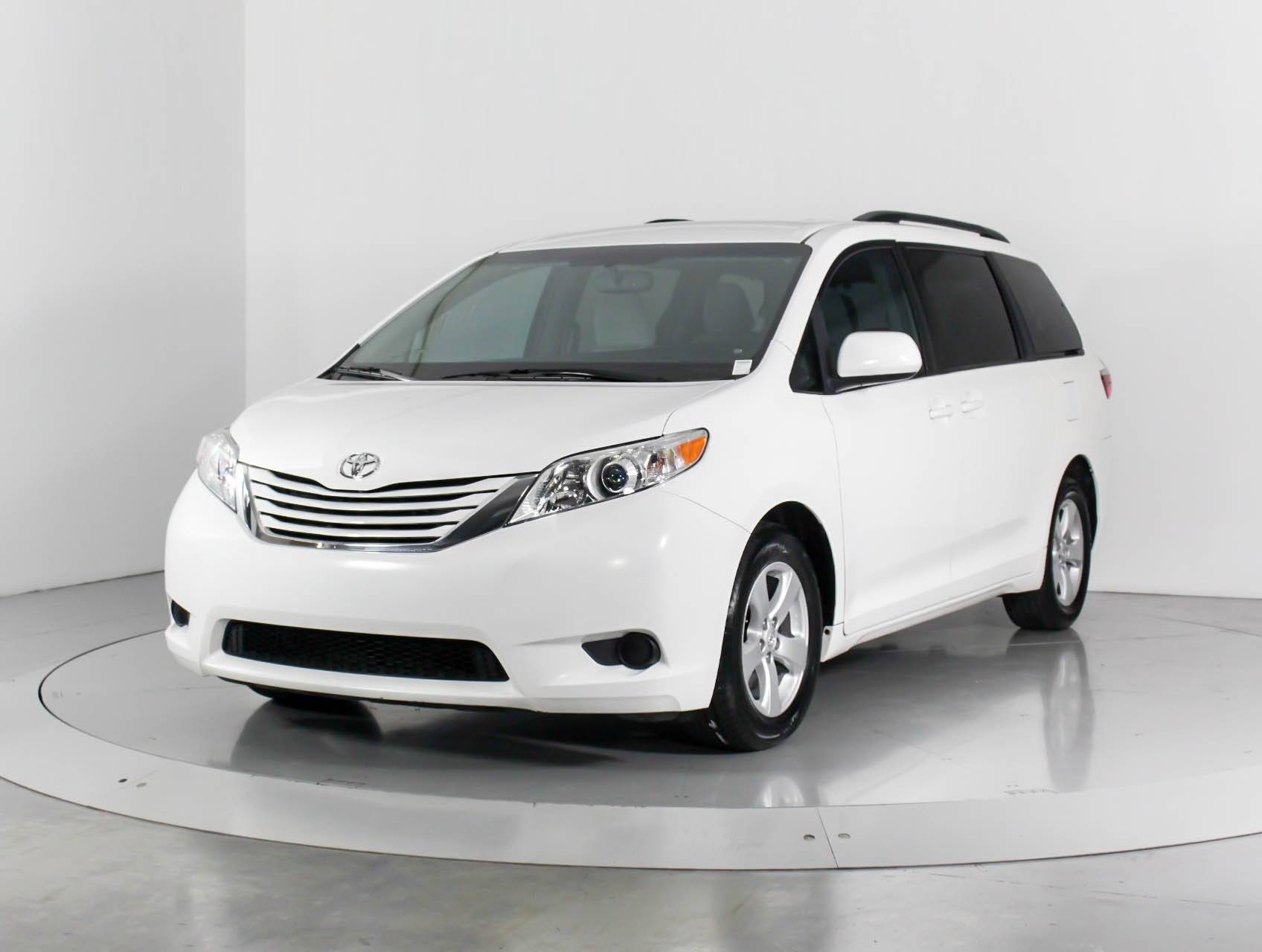 Florida Fine Cars - Used TOYOTA SIENNA 2015 WEST PALM Le