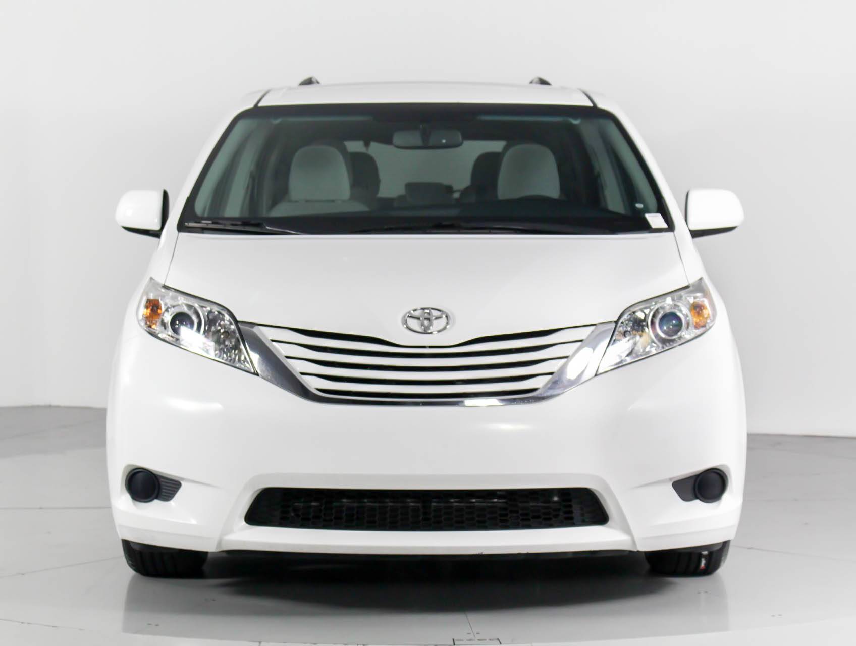 Florida Fine Cars - Used TOYOTA SIENNA 2015 WEST PALM Le