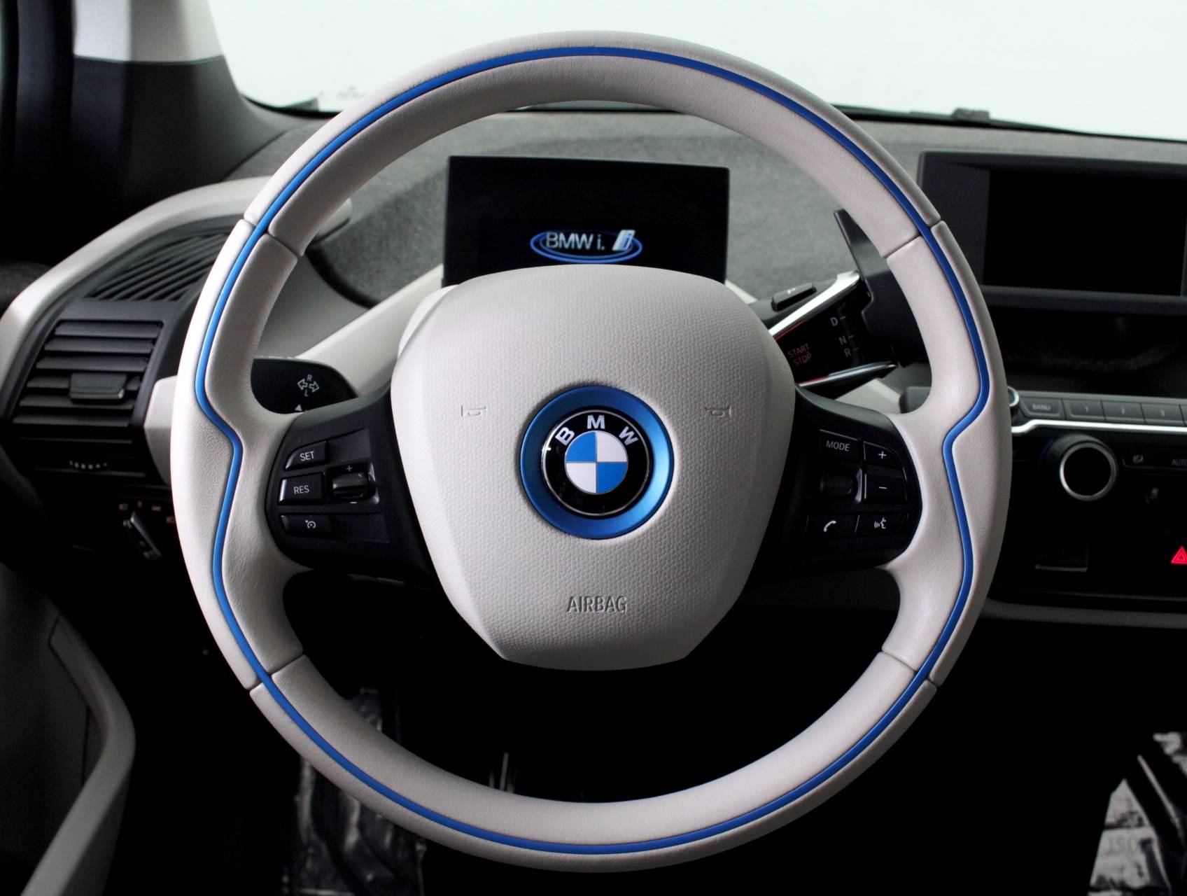 Florida Fine Cars - Used BMW I3 2015 MIAMI Rex Mega World