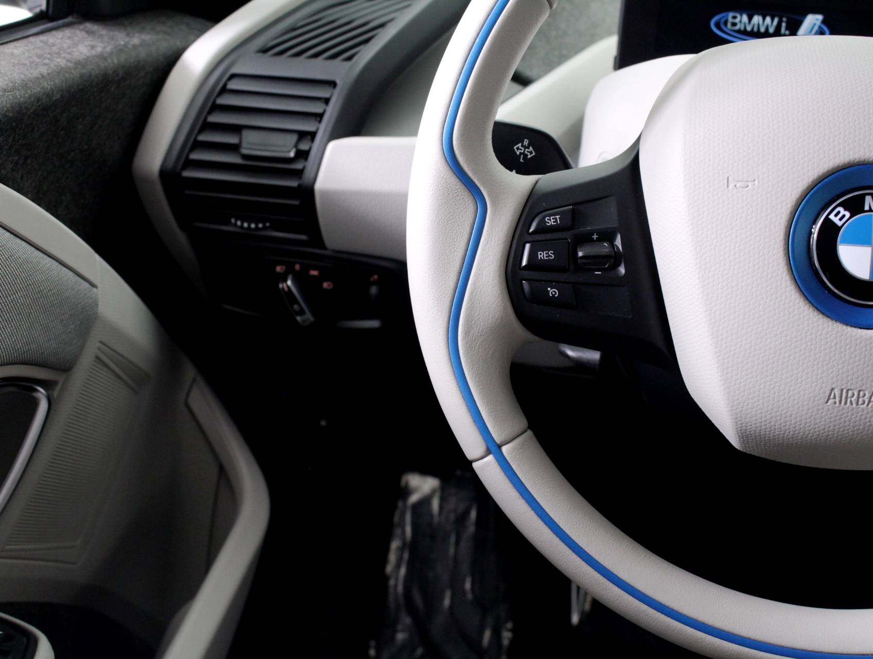 Florida Fine Cars - Used BMW I3 2015 MIAMI Rex Mega World