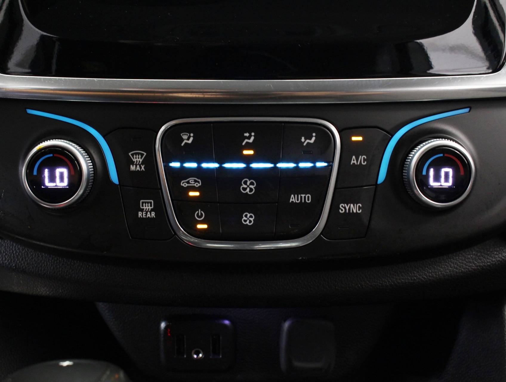 Florida Fine Cars - Used CHEVROLET TRAVERSE 2018 WEST PALM LS