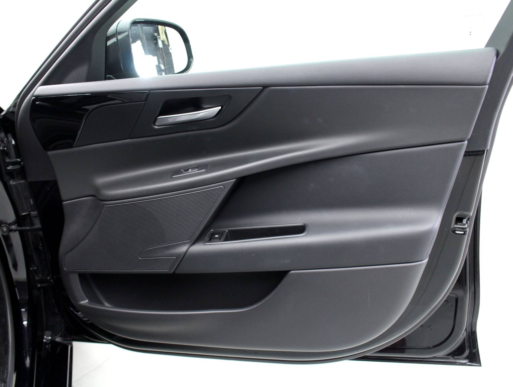 Florida Fine Cars - Used JAGUAR XE 2018 MIAMI 25t