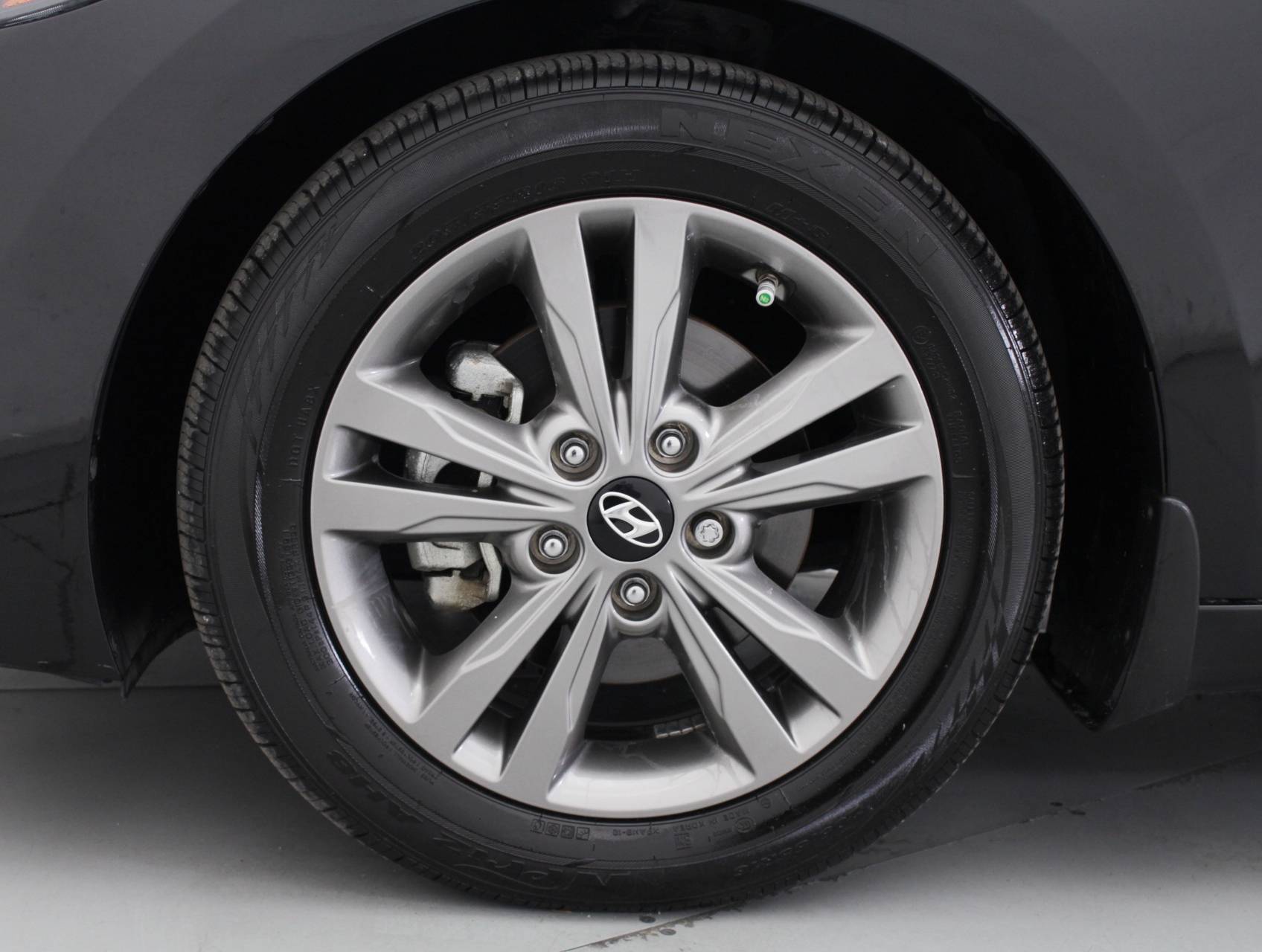 Florida Fine Cars - Used HYUNDAI ELANTRA 2017 MIAMI Se