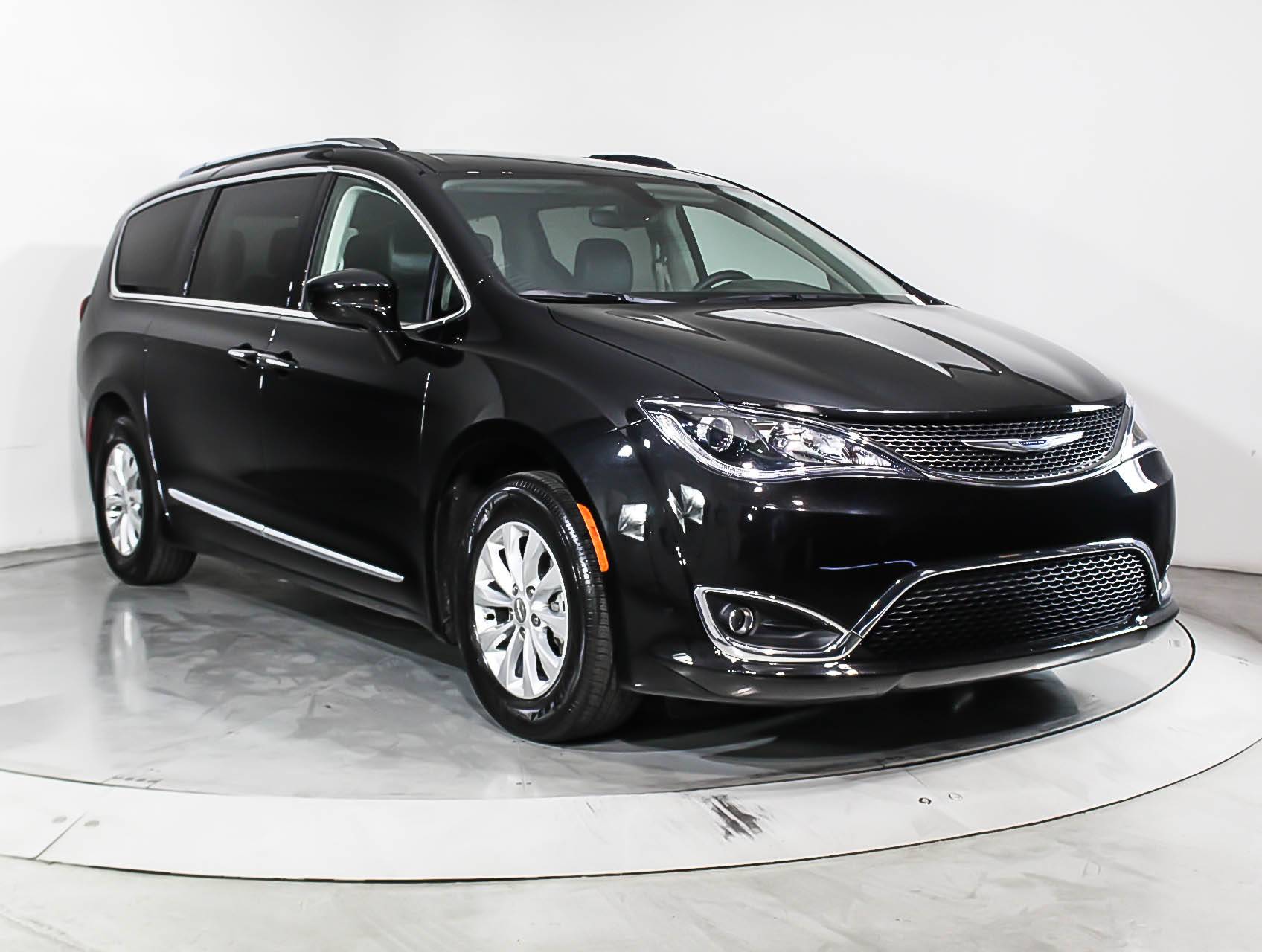 Florida Fine Cars - Used CHRYSLER PACIFICA 2018 HOLLYWOOD TOURING L
