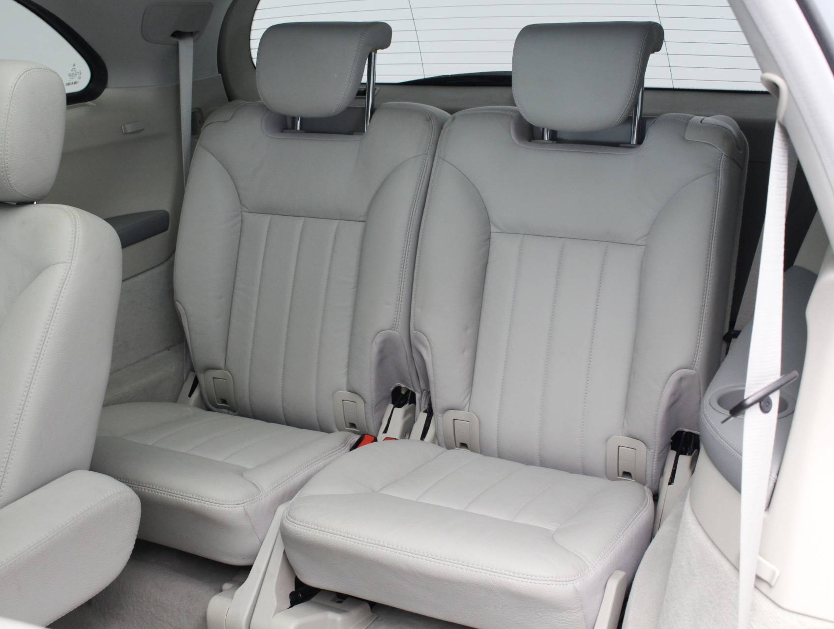 Florida Fine Cars - Used MERCEDES-BENZ R CLASS 2006 WEST PALM R350 4MATIC