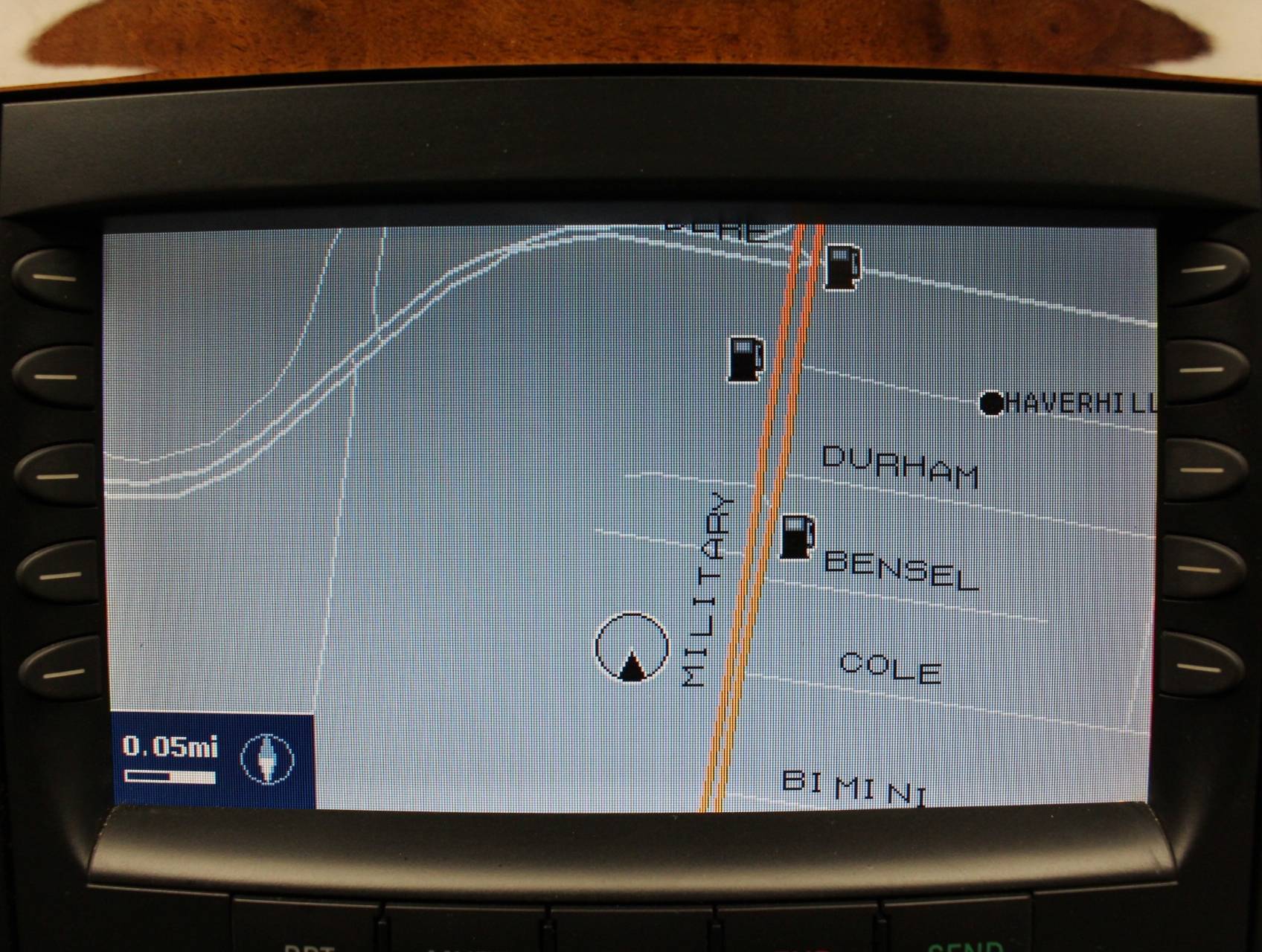 Florida Fine Cars - Used MERCEDES-BENZ R CLASS 2006 WEST PALM R350 4MATIC