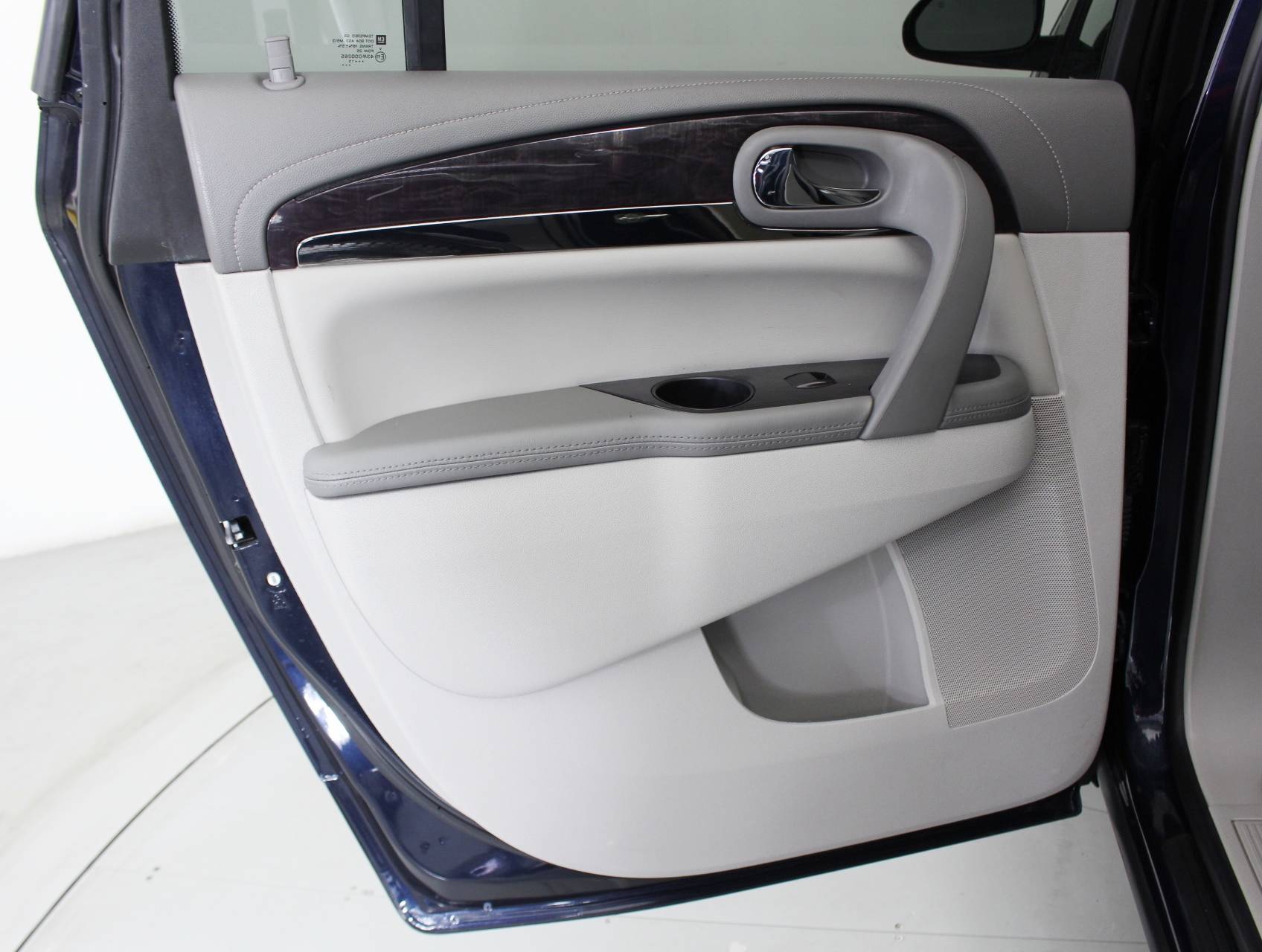 Florida Fine Cars - Used BUICK ENCLAVE 2015 HOLLYWOOD CONVENIENCE