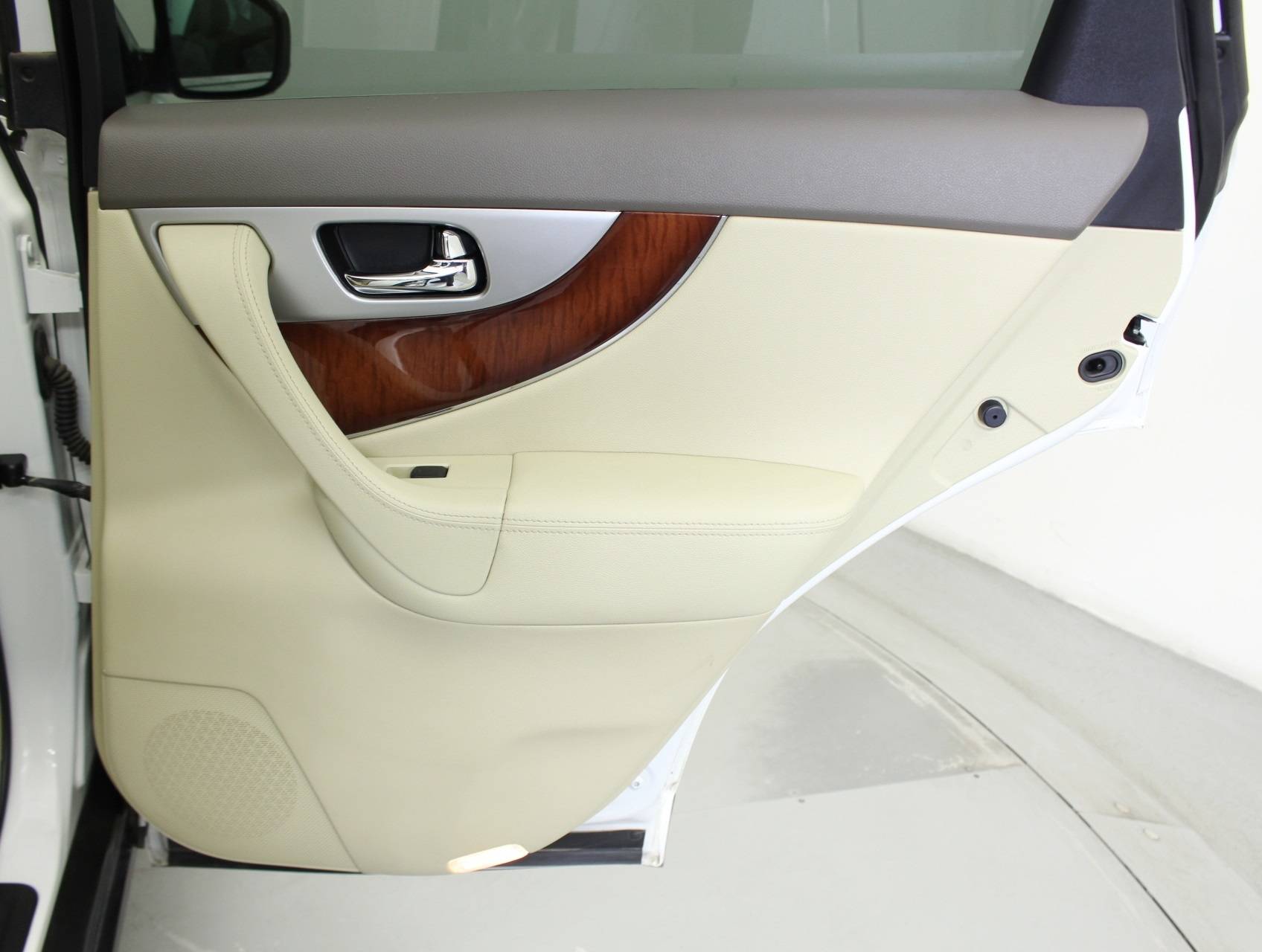 Florida Fine Cars - Used INFINITI QX70 2014 MIAMI 